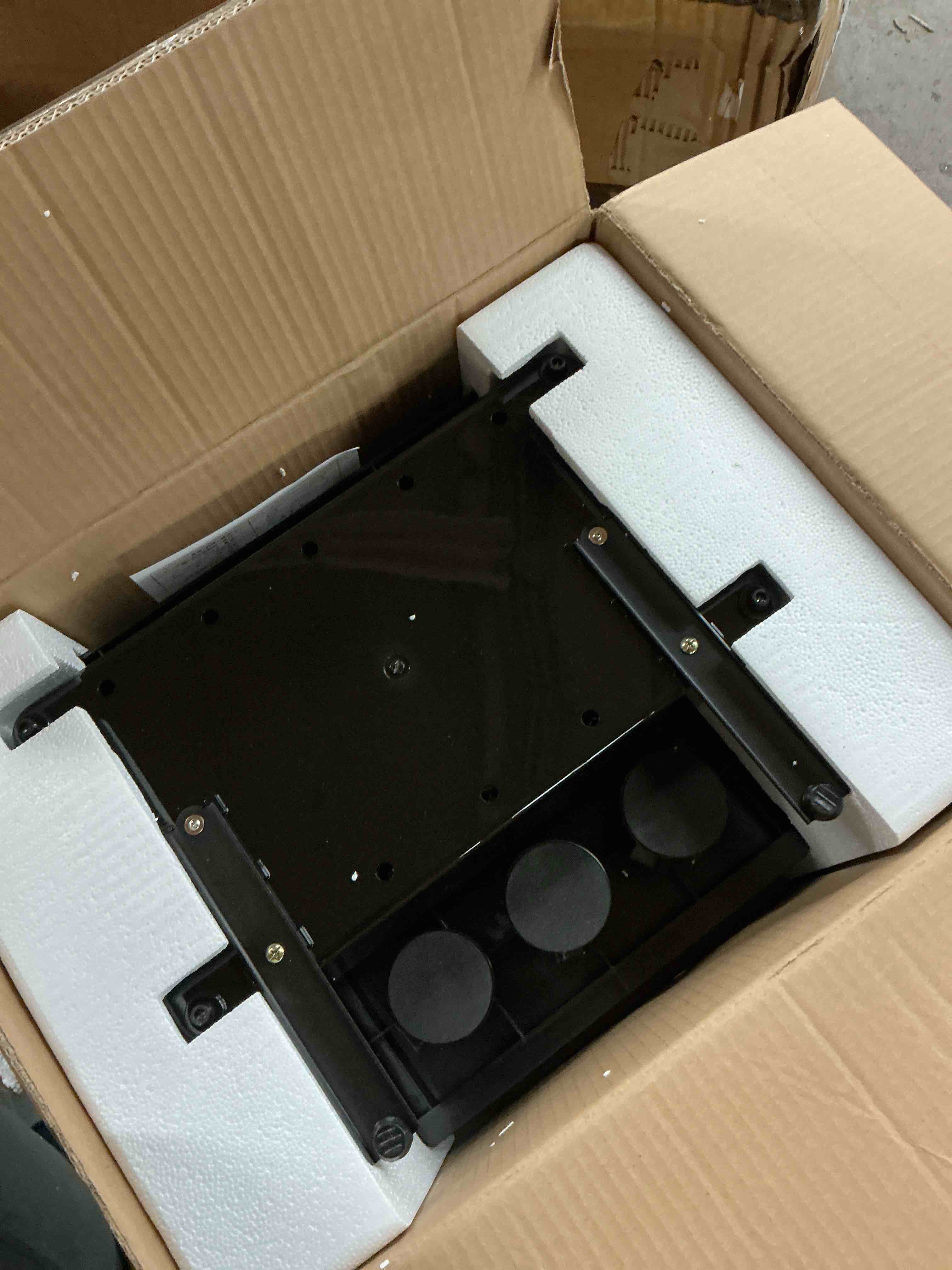 https://s3.amazonaws.com/lotting-images-prod/EmanualPiazza/PNK3860991_1778705582667.jpeg