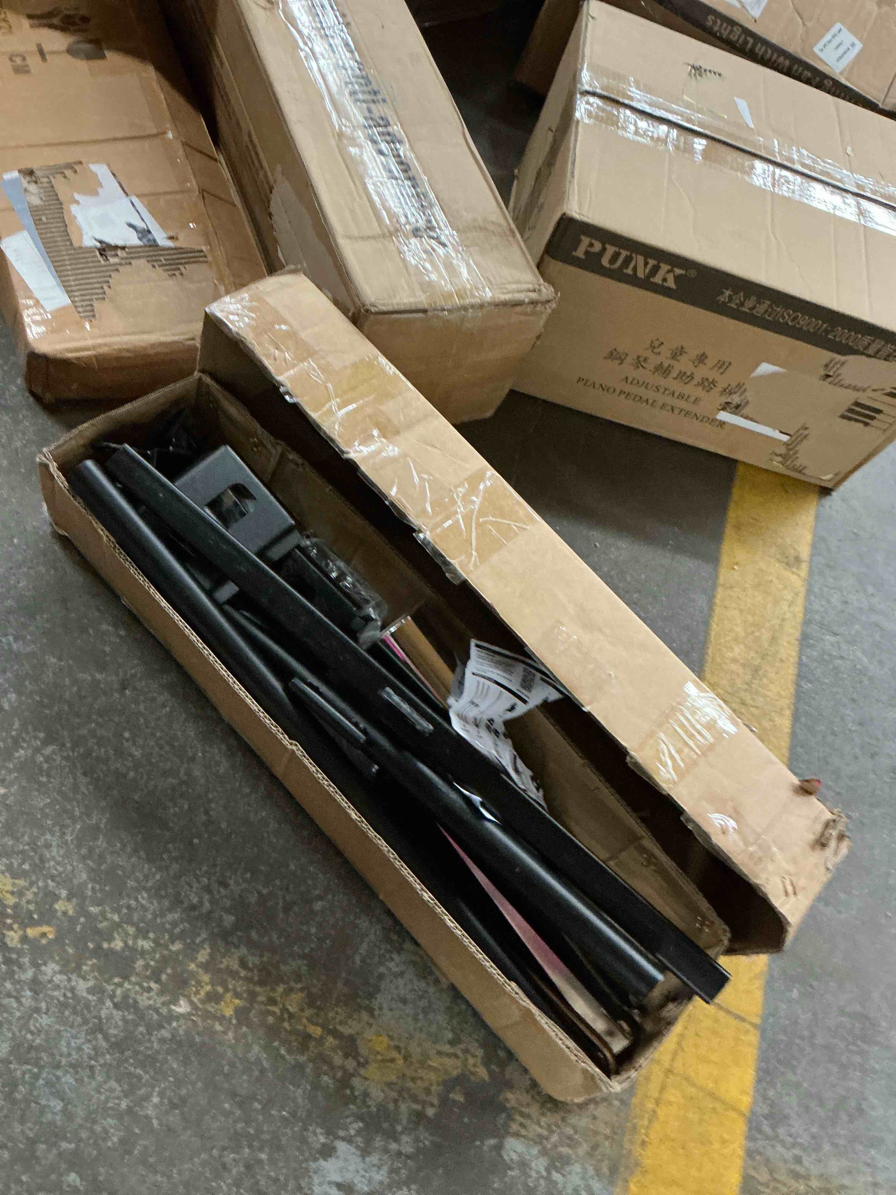 https://s3.amazonaws.com/lotting-images-prod/EmanualPiazza/PNK3860993_1778705246025.jpeg