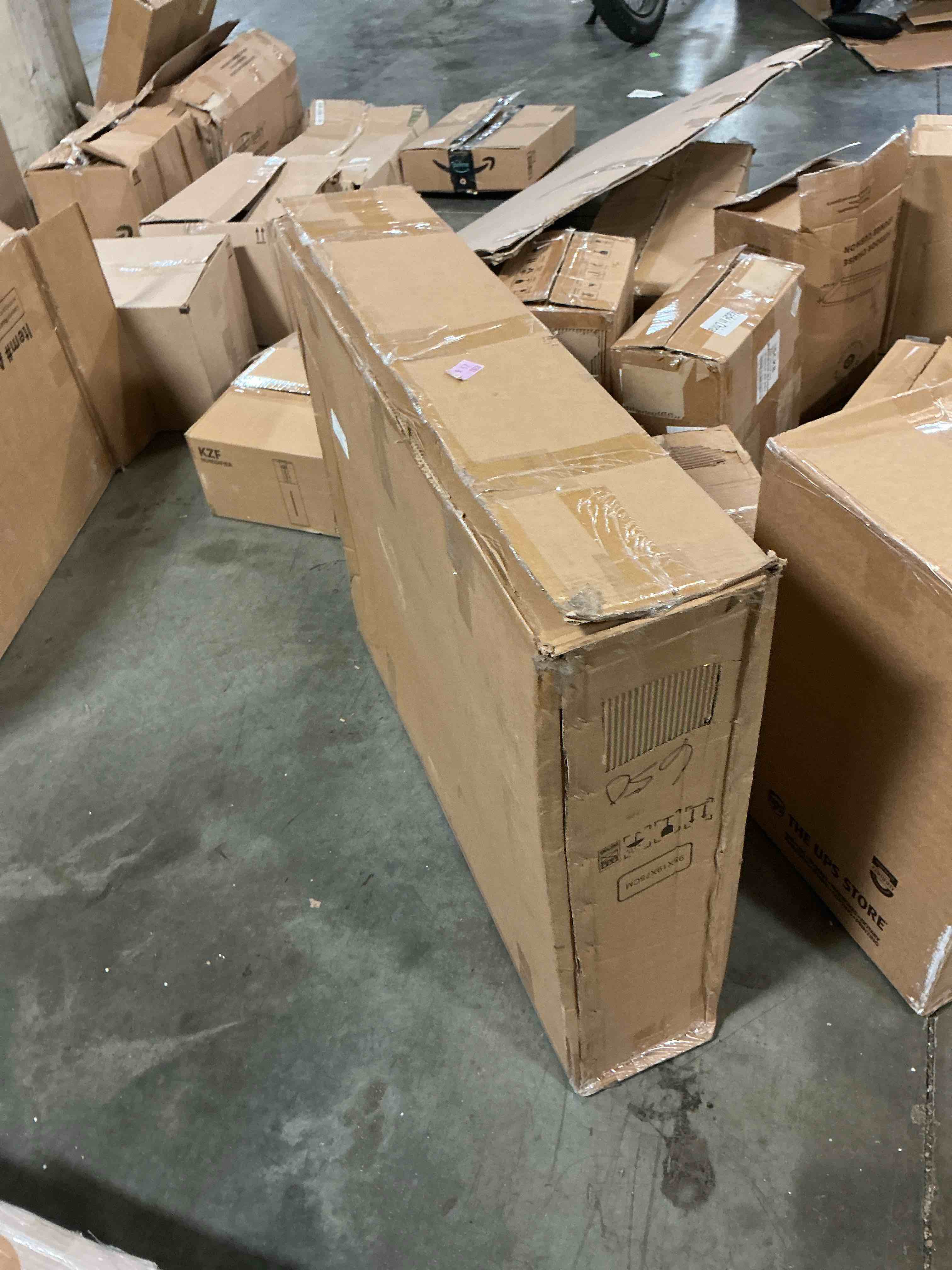 https://s3.amazonaws.com/lotting-images-prod/EmanualPiazza/PNK3861016_1778768531479.jpeg