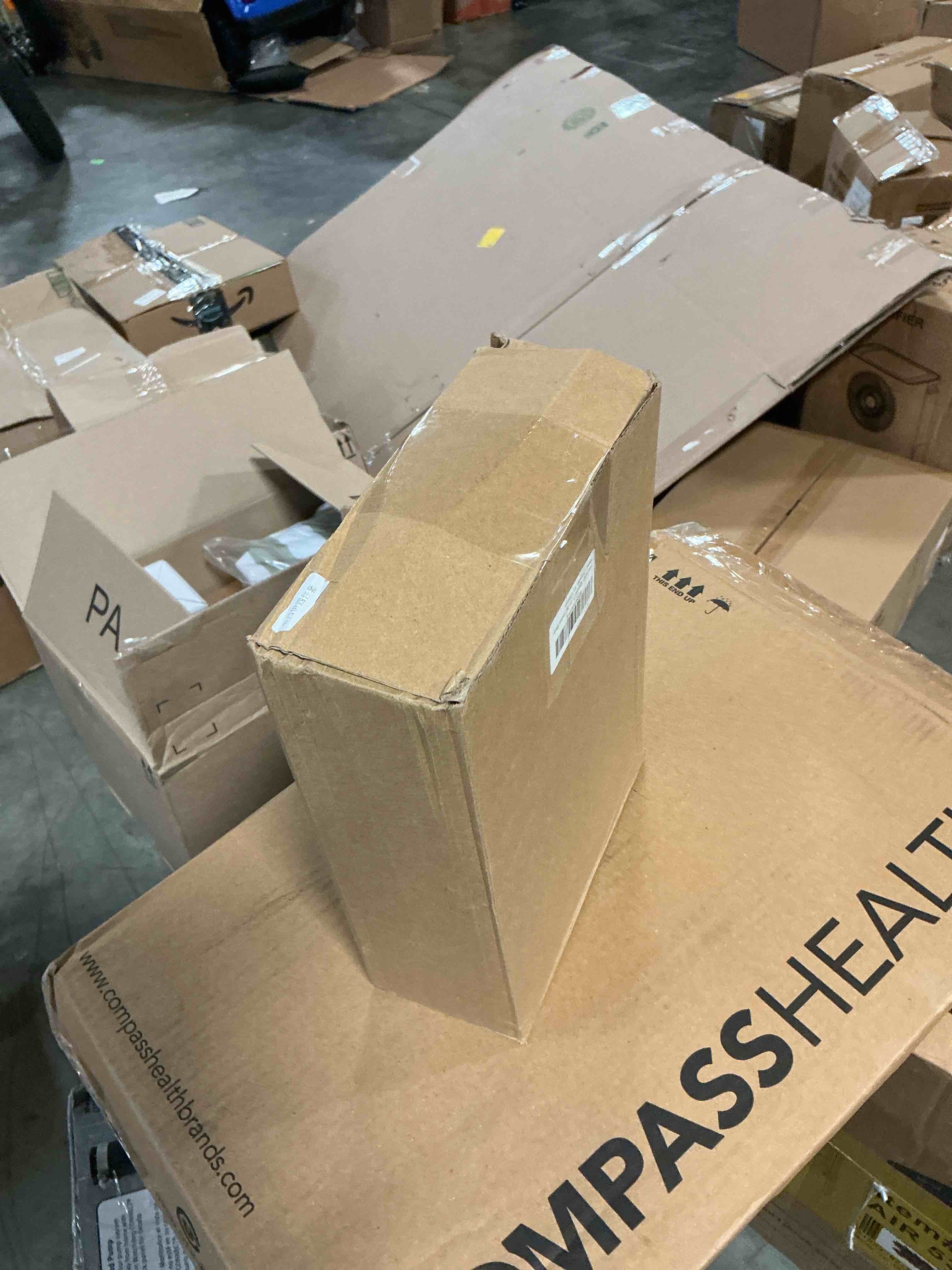 https://s3.amazonaws.com/lotting-images-prod/EmanualPiazza/PNK3861018_1778768847079.jpeg