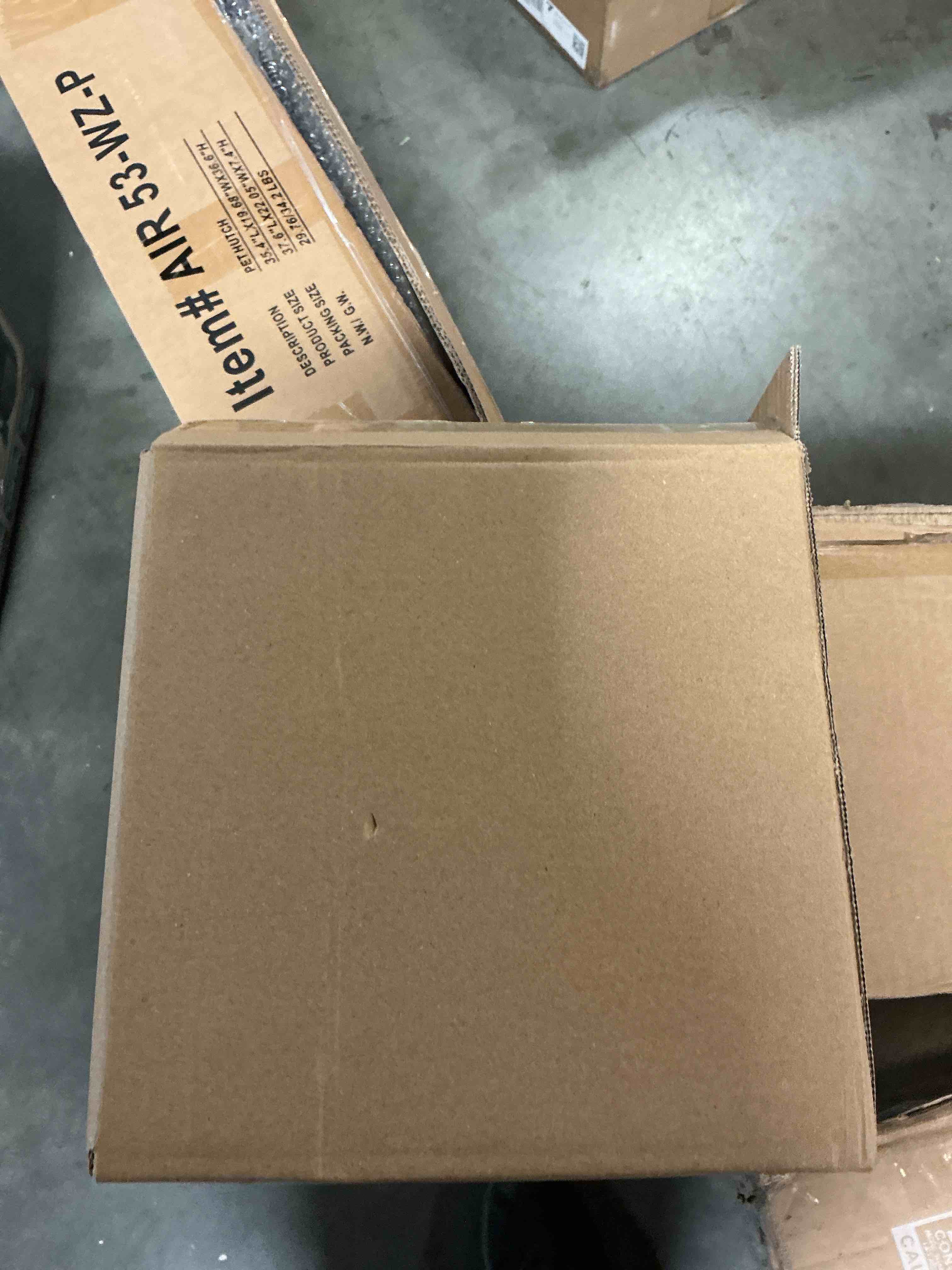https://s3.amazonaws.com/lotting-images-prod/EmanualPiazza/PNK3861025_1778769938196.jpeg