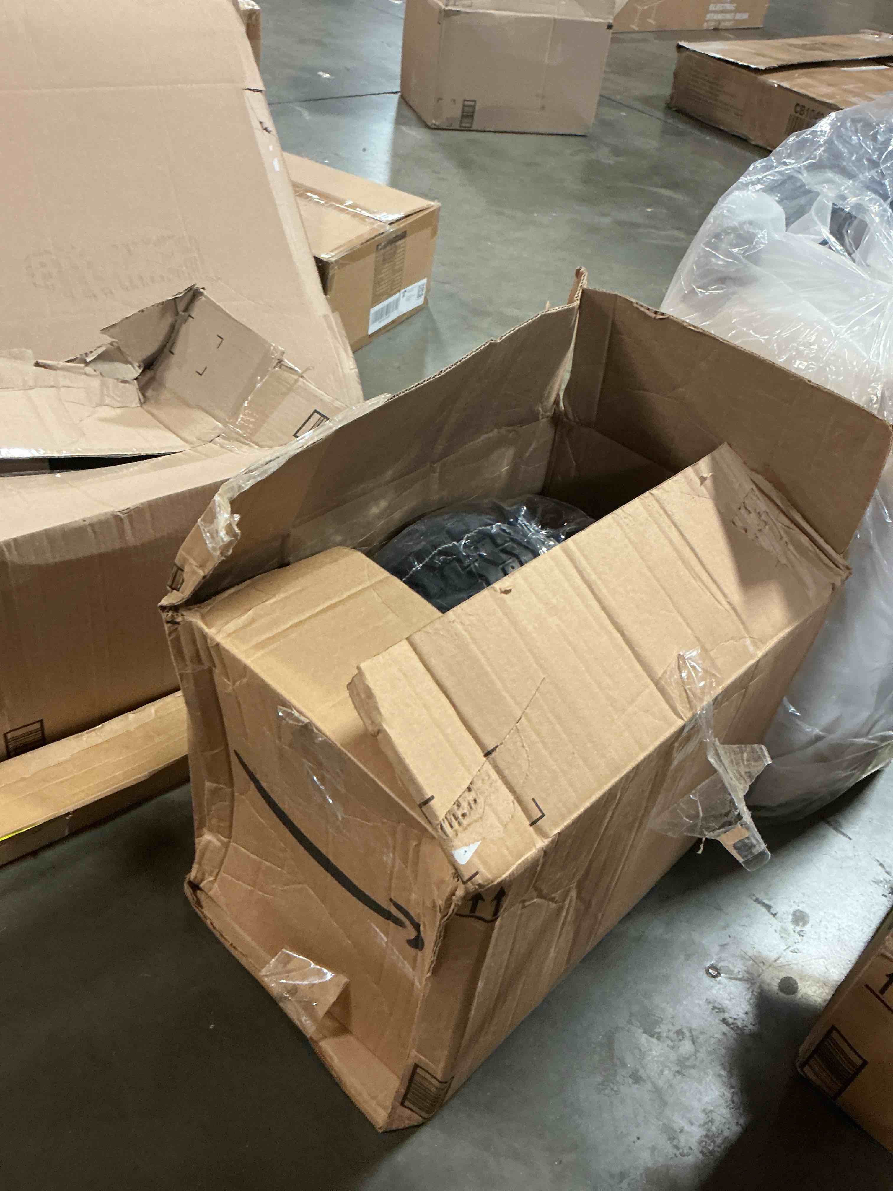 https://s3.amazonaws.com/lotting-images-prod/EmanualPiazza/PNK3861032_1778771427288.jpeg