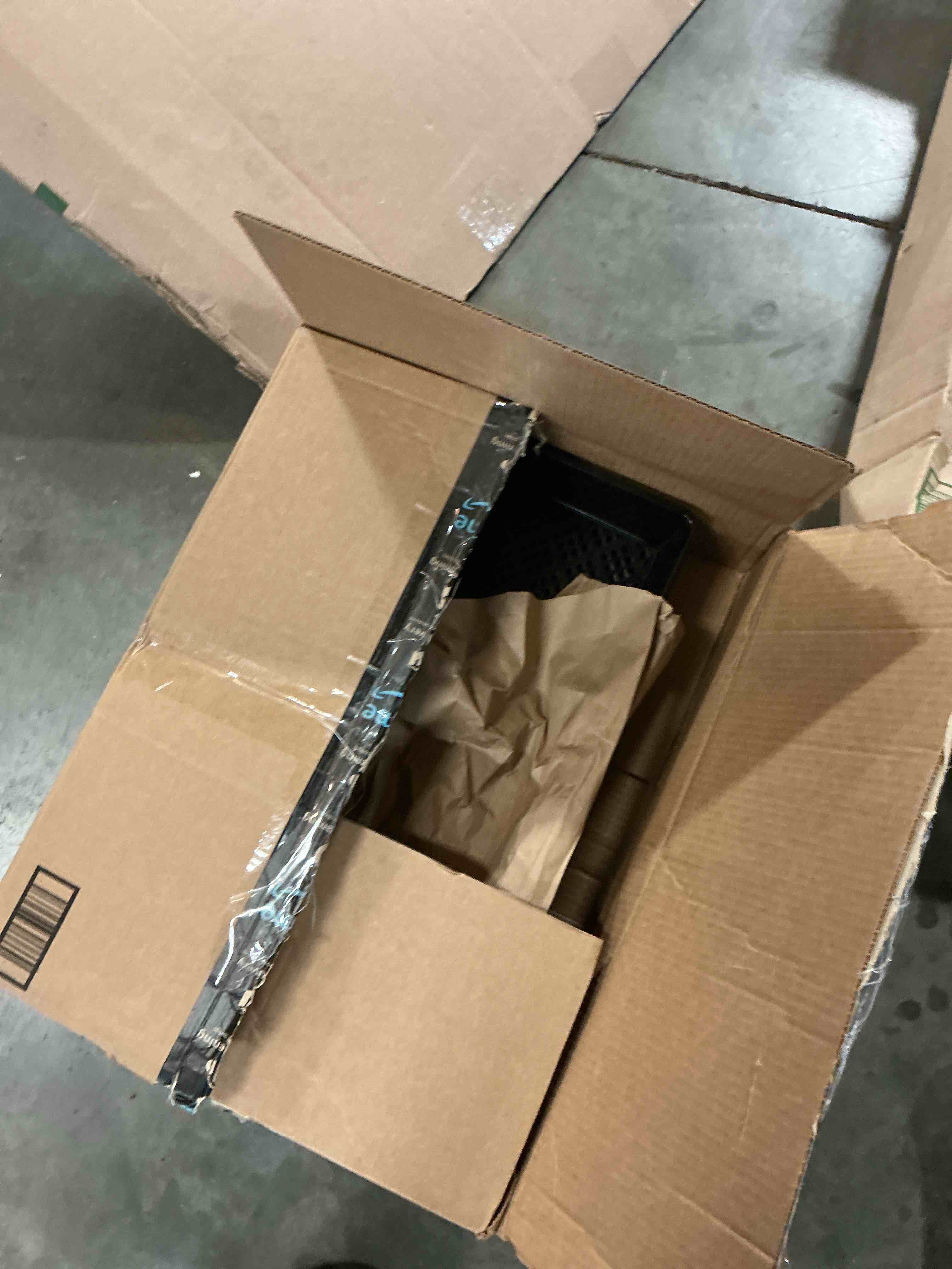 https://s3.amazonaws.com/lotting-images-prod/EmanualPiazza/PNK3861034_1778771941476.jpeg