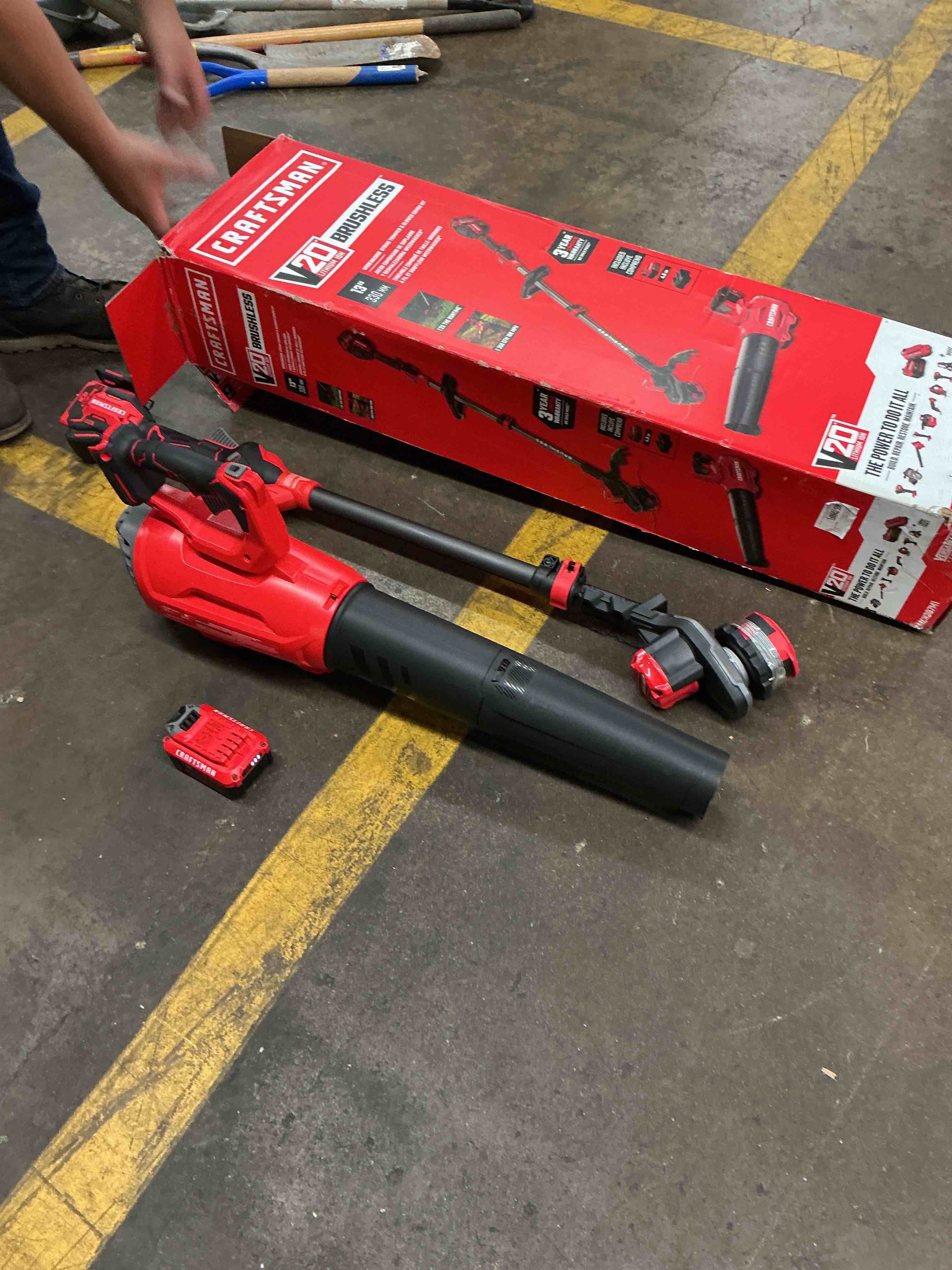 https://s3.amazonaws.com/lotting-images-prod/EmanualPiazza/PNK3861589_1779806681180.jpeg