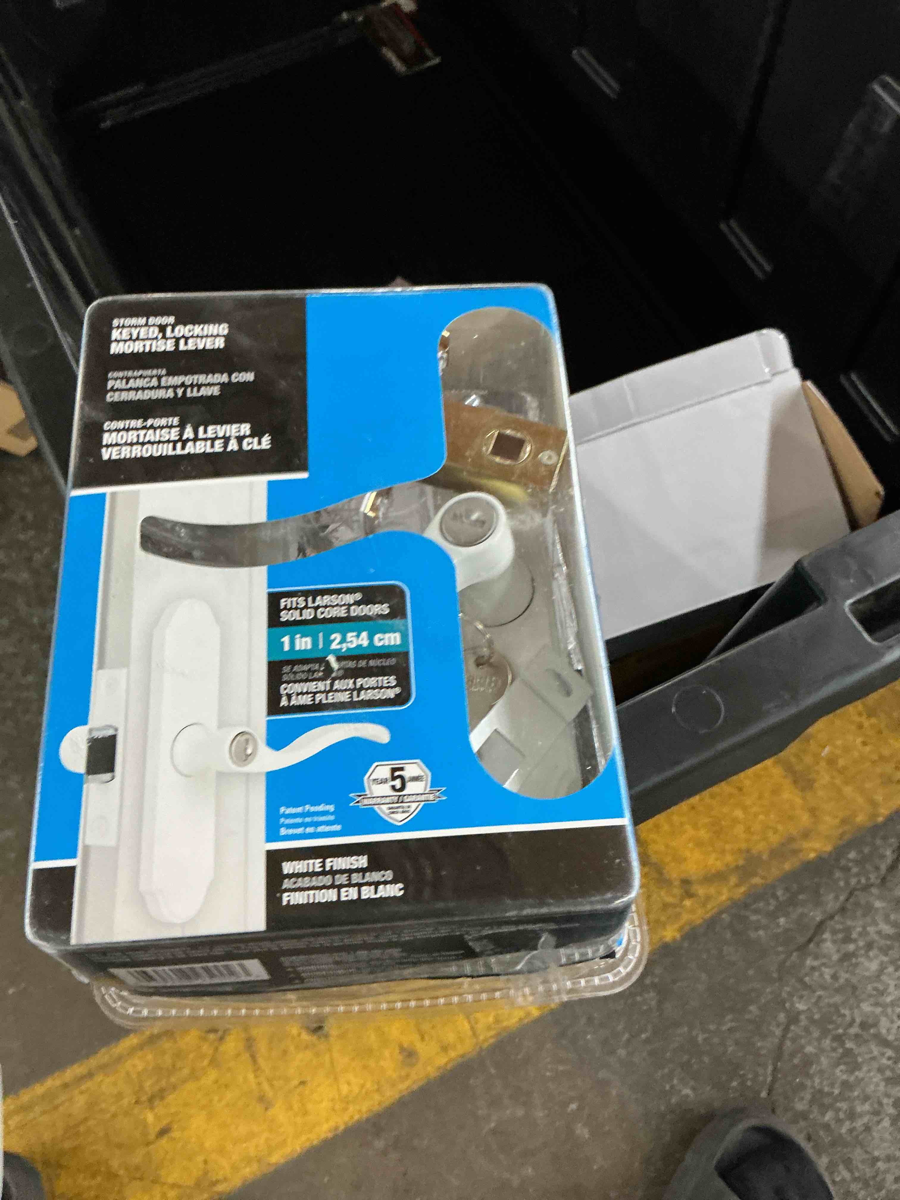 https://s3.amazonaws.com/lotting-images-prod/EmanualPiazza/PNK3861591_1779806416099.jpeg