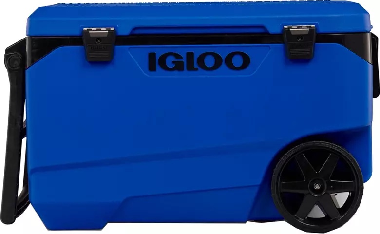 Igloo Latitude 90 Quart Rolling Cooler Blue 