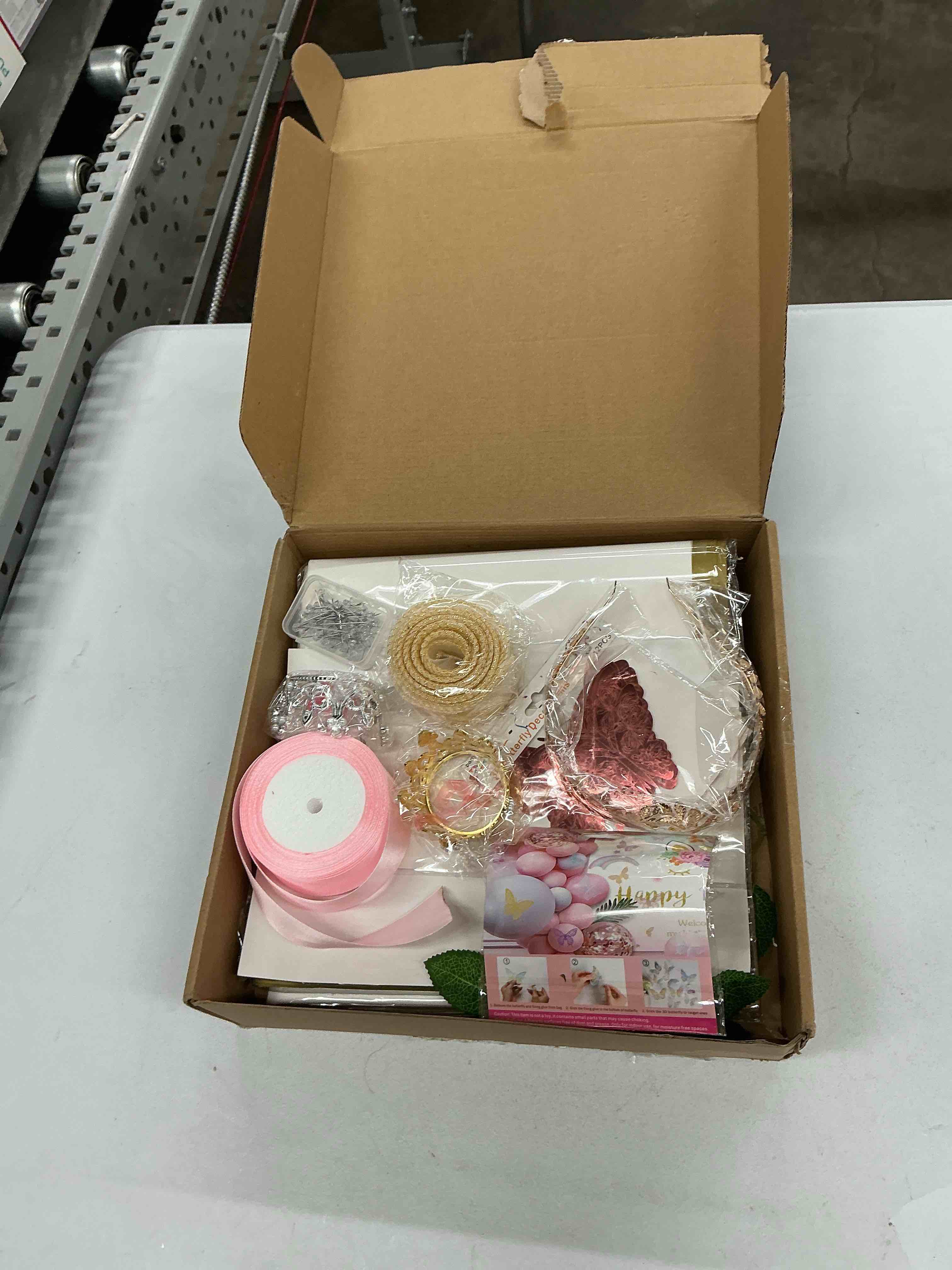 Condition photo showing New/Like New for 260Pcs Flower Bouquet Wrapping Paper Kit, 60 Sheets White Waterproof Paper, 36 Butterflies, 8 Crowns, 1 Headband, 4 Ribbons, 15 Cards, 100 Diamond Pins, 30 Floral Wire, 3 Stickers, 3 Tapes (White) White 60 Sheets 260 Pieces Set