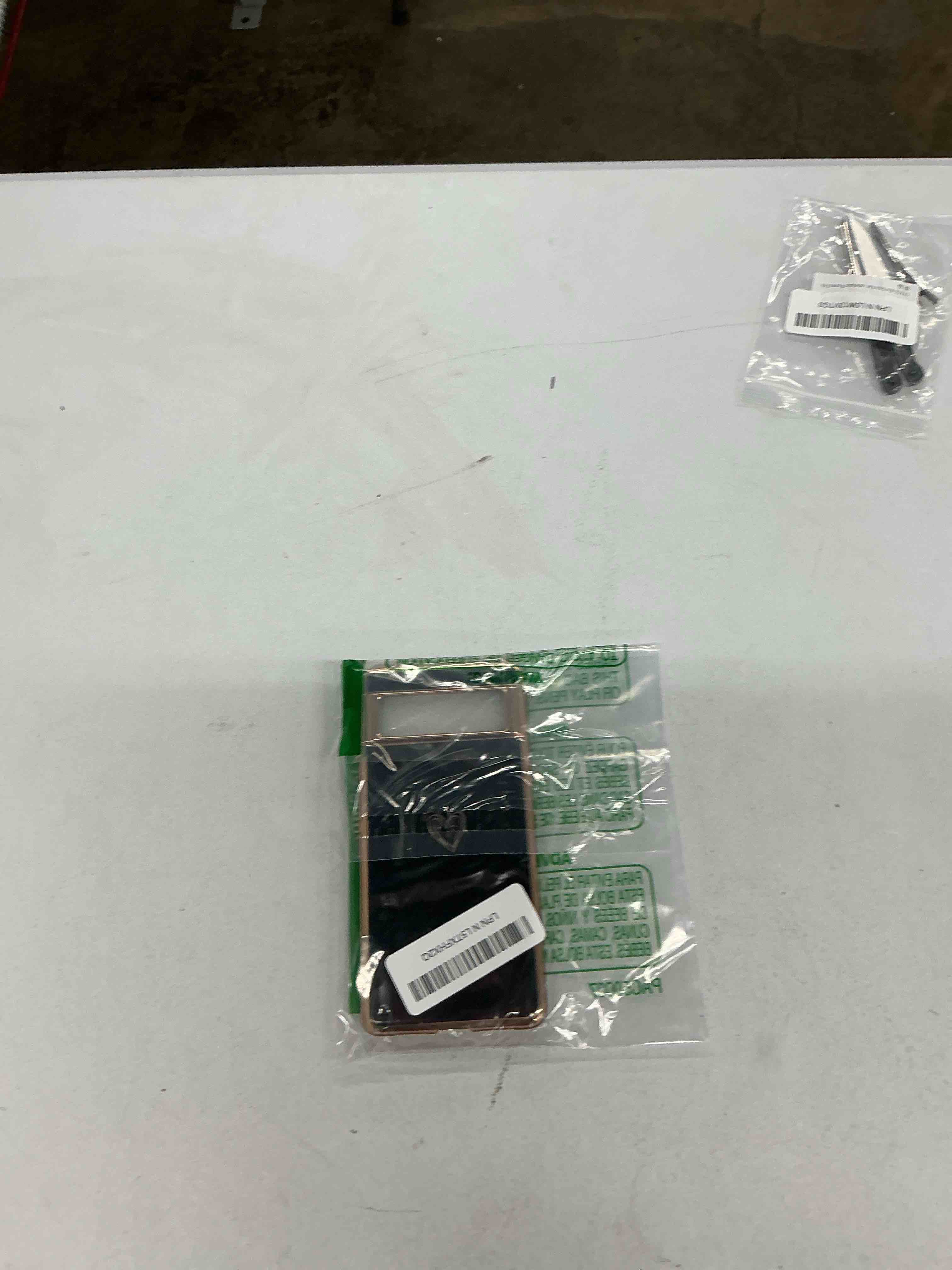 Condition photo showing Good Condition for BENTOBEN for Google Pixel 7 Case, Google Pixel 7 Phone Case Cute Electroplating Heart Camera Protection TPU Protective Lightweight Flexible Non-Slip Bumper Shockproof Google Pixel 7 Case 6.3", Black