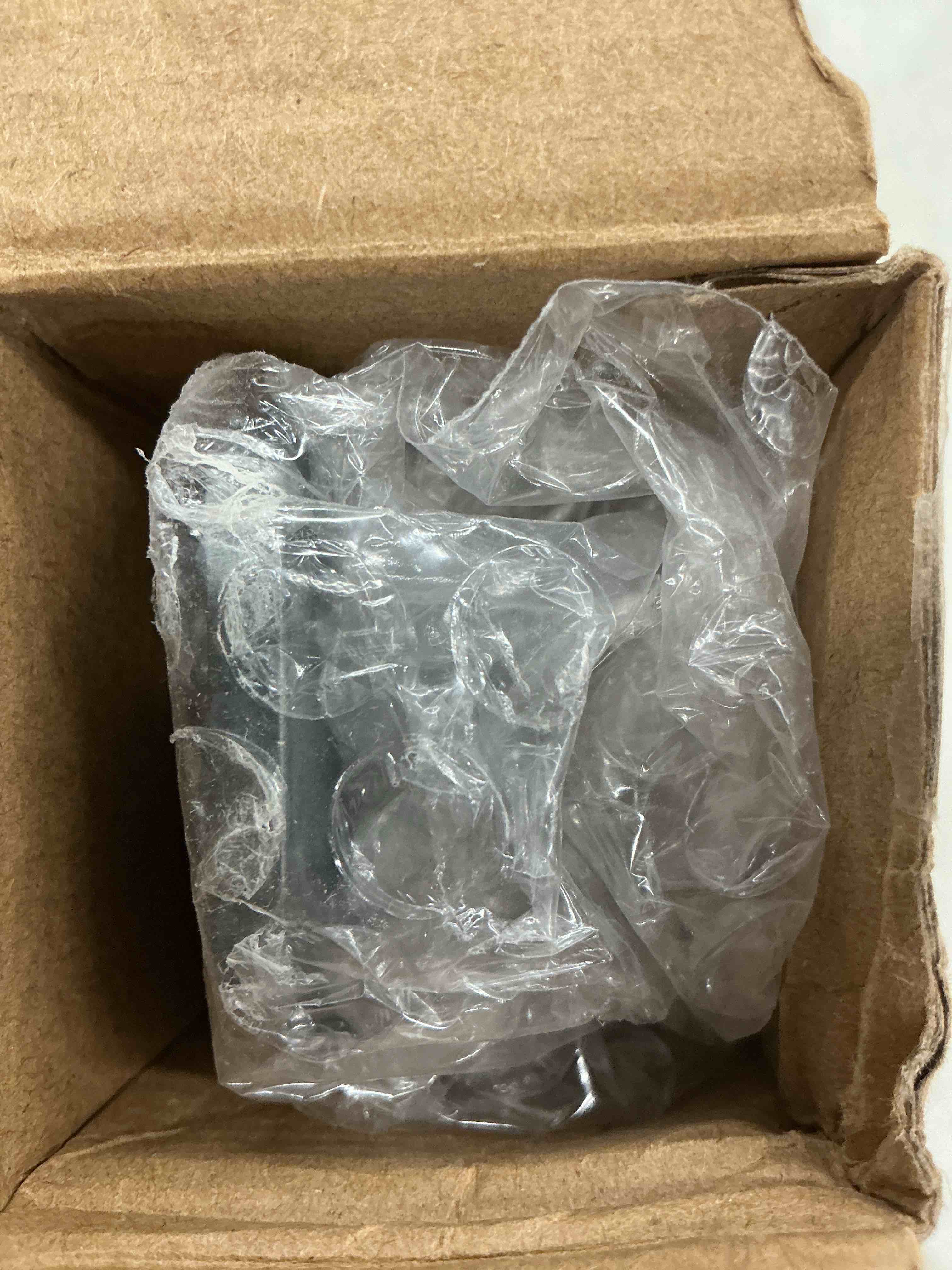 https://s3.amazonaws.com/lotting-images-prod/EmanualPiazza/PNK3875280_1771252093403.jpeg