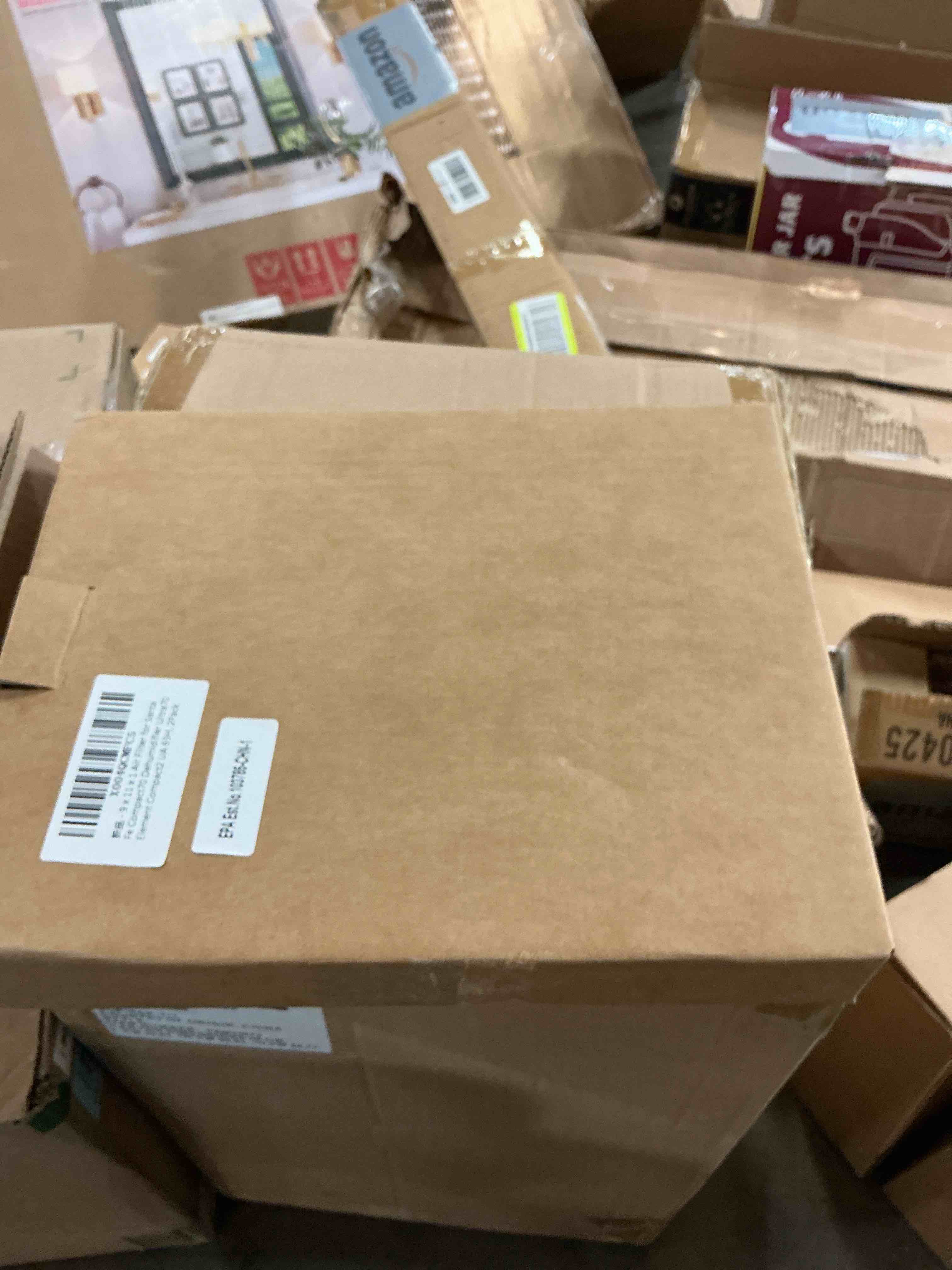 https://s3.amazonaws.com/lotting-images-prod/EmanualPiazza/PNK3878755_1776281615985.jpeg