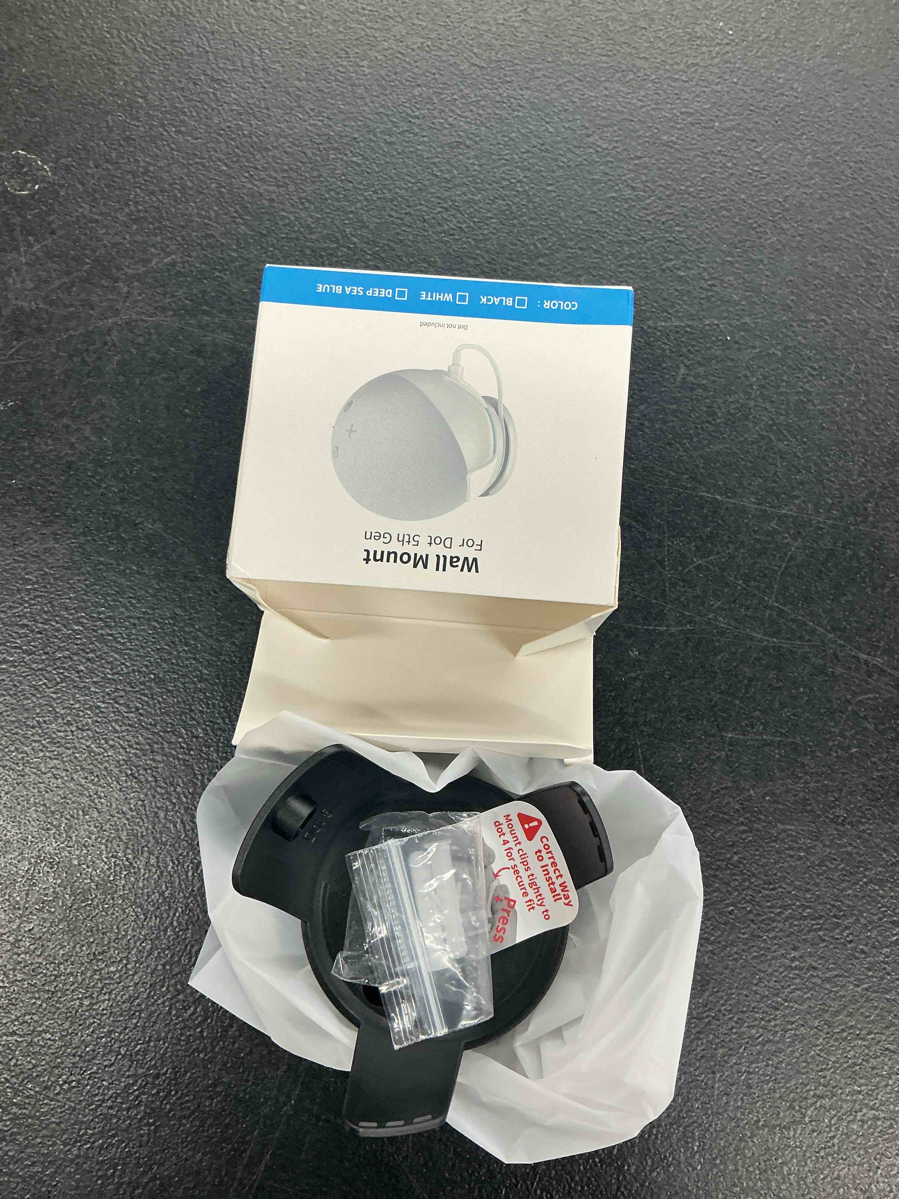 https://s3.amazonaws.com/lotting-images-prod/EmanualPiazza/PNK4003003_1774368095477.jpeg