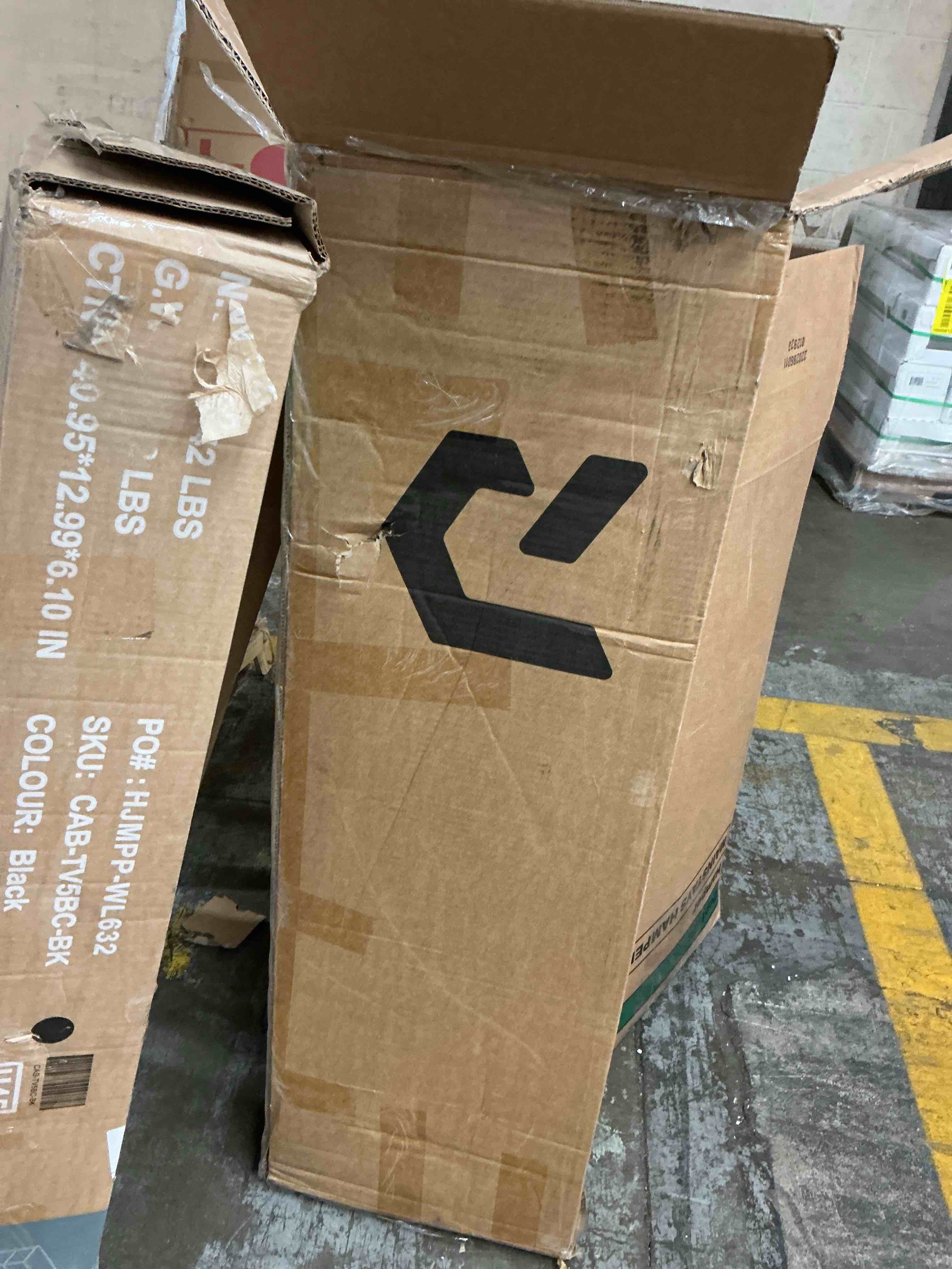 https://s3.amazonaws.com/lotting-images-prod/EmanualPiazza/PNK4006028_1775502027915.jpeg