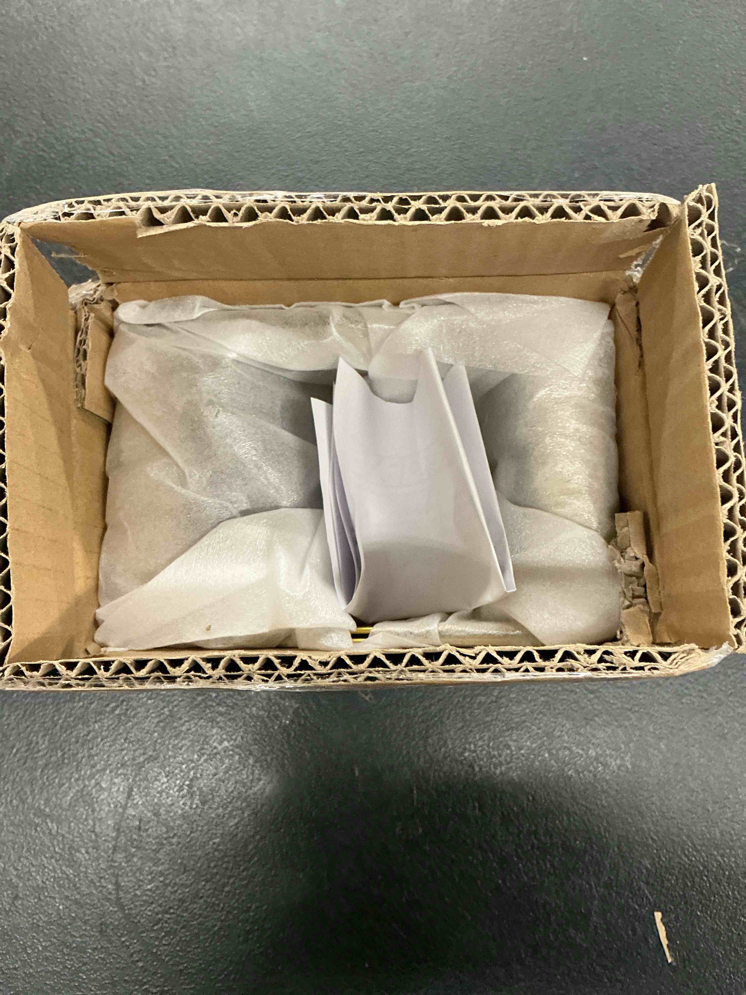 https://s3.amazonaws.com/lotting-images-prod/EmanualPiazza/PNK4007122_1775832842940.jpeg