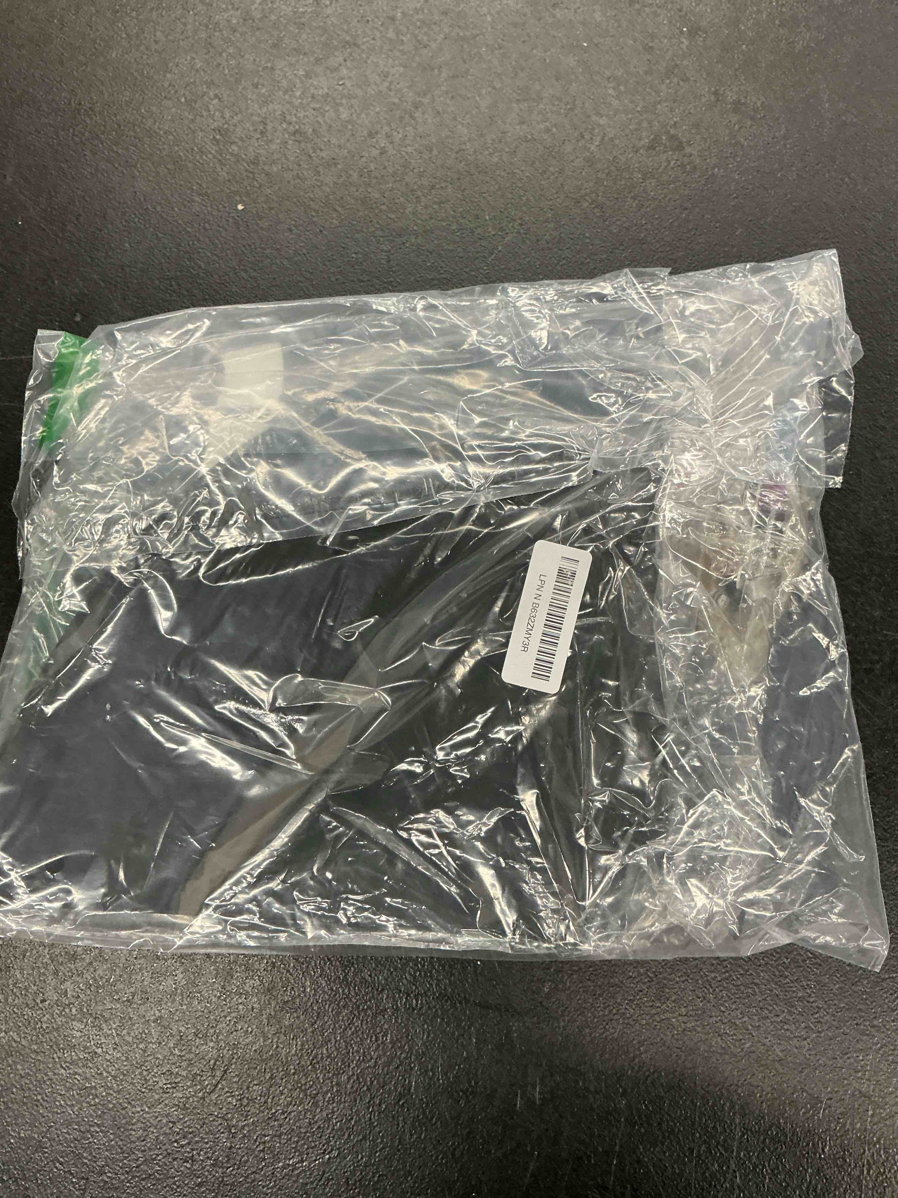 Condition photo showing Good Condition for squirrel baffle for bird feeder pole outside pole mount?black 16 inch 16inch-1pack