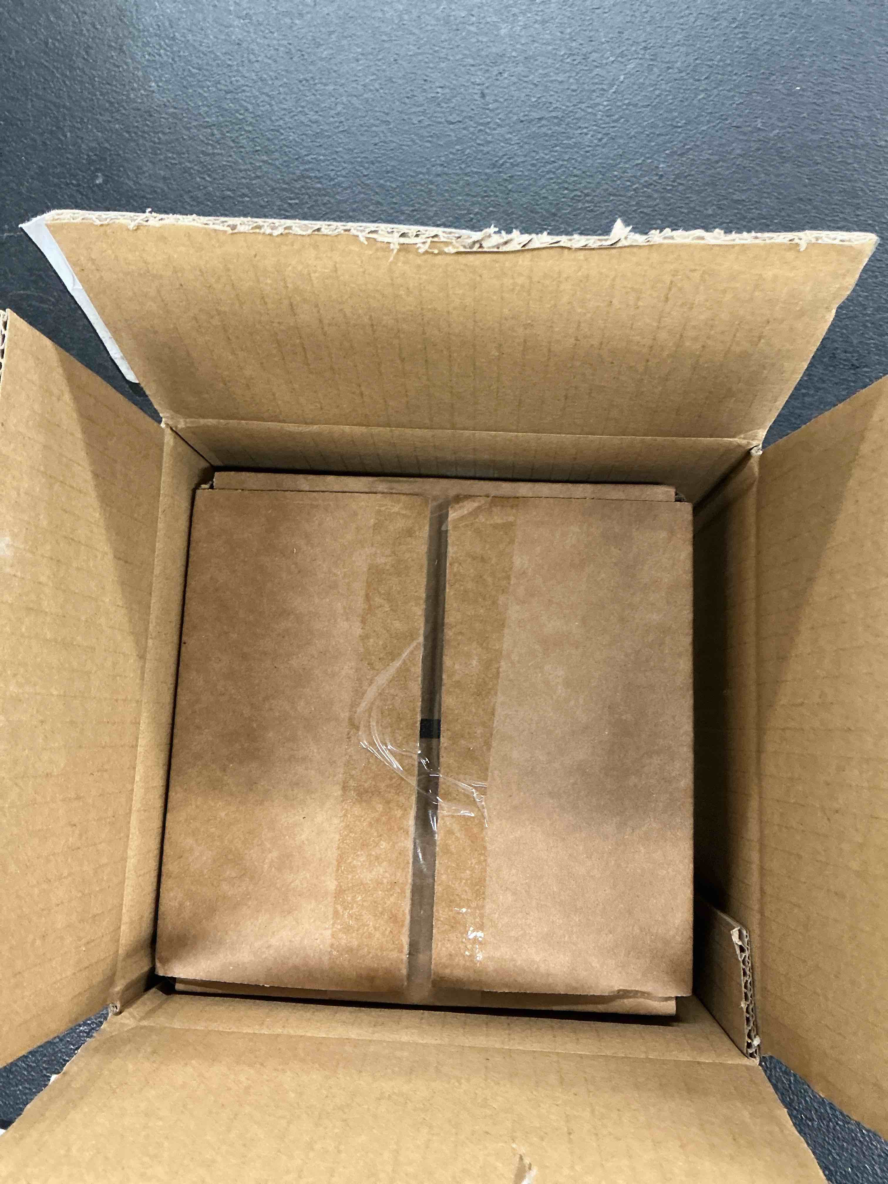 https://s3.amazonaws.com/lotting-images-prod/EmanualPiazza/PNK4007309_1775853137630.jpeg