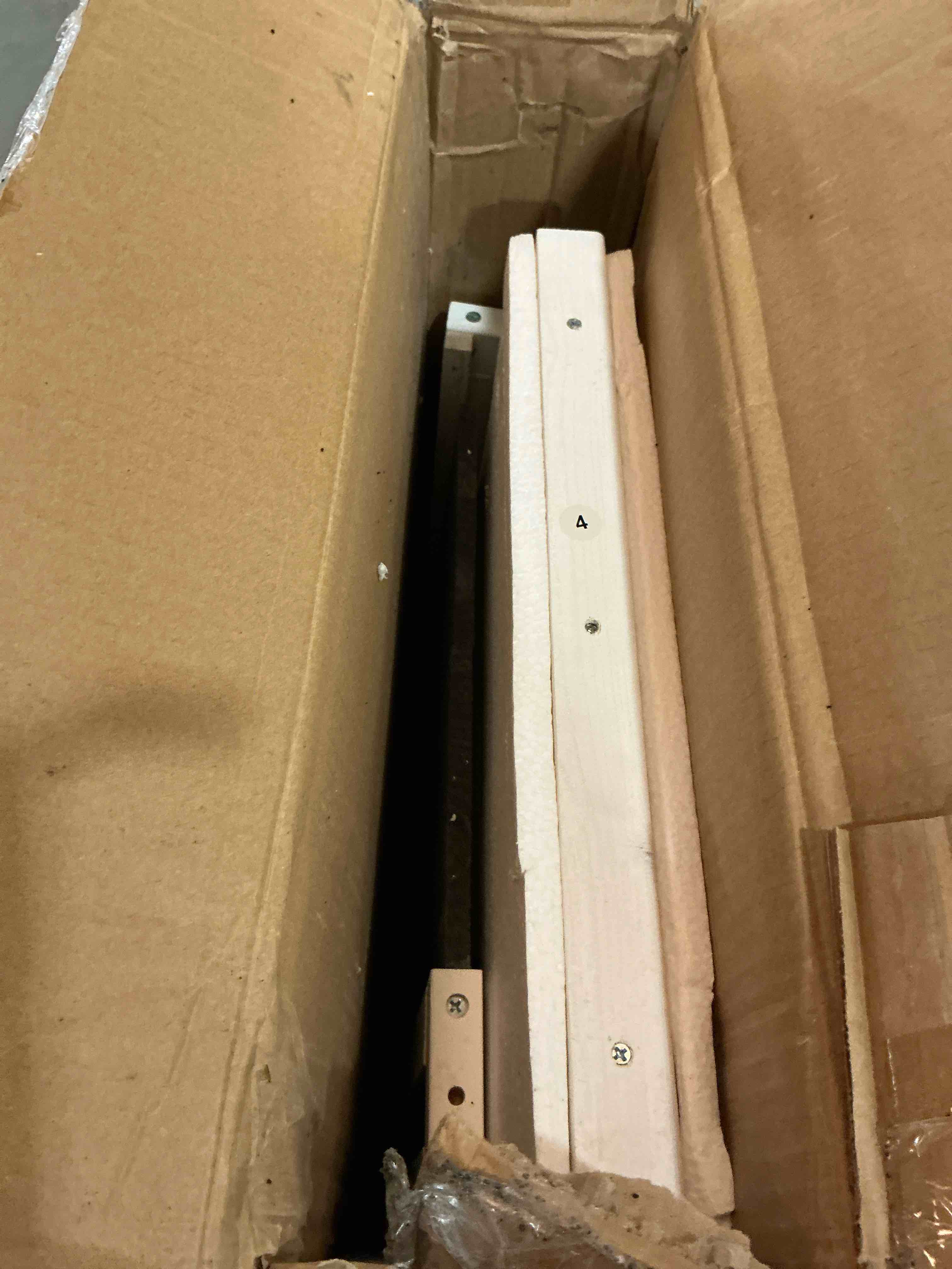https://s3.amazonaws.com/lotting-images-prod/EmanualPiazza/PNK4009128_1776973701600.jpeg