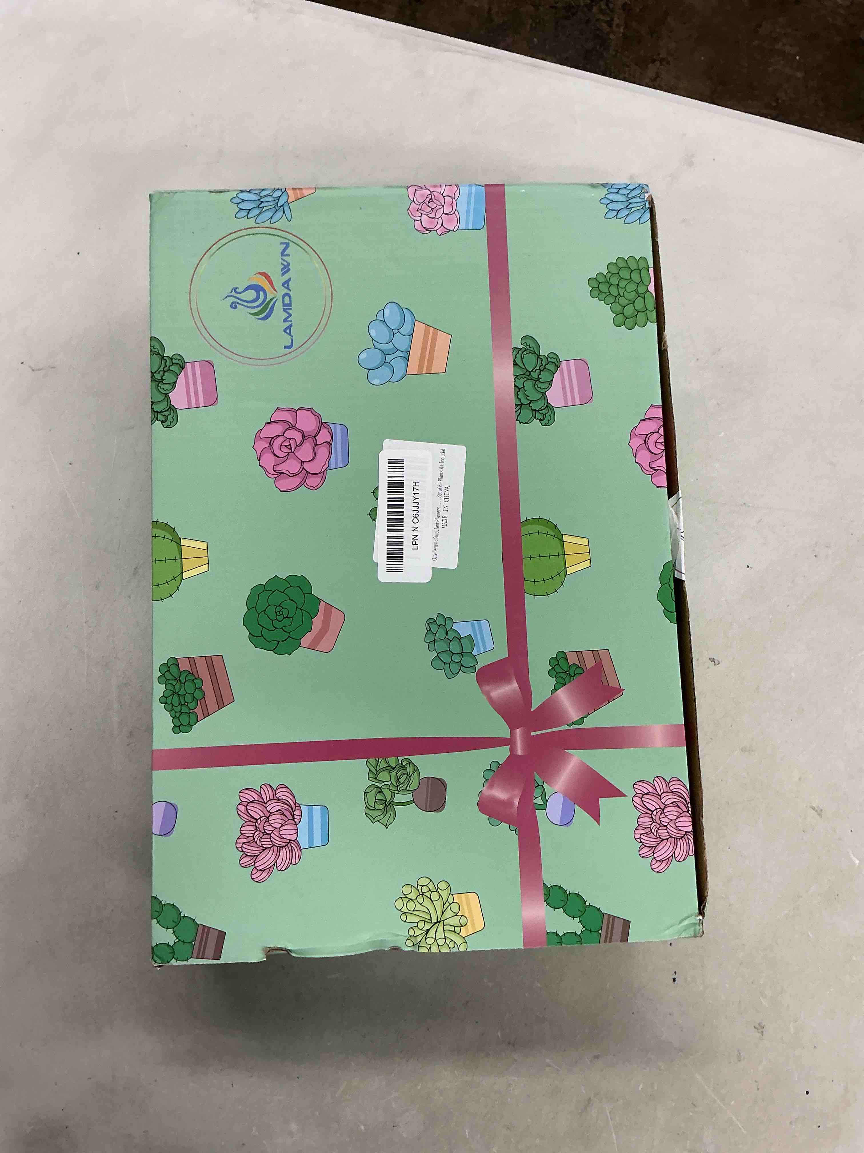 Condition photo showing New/Like New for cute ceramic succulent planters, garden pots with drainage and attached saucer, set of 6 - plants not included