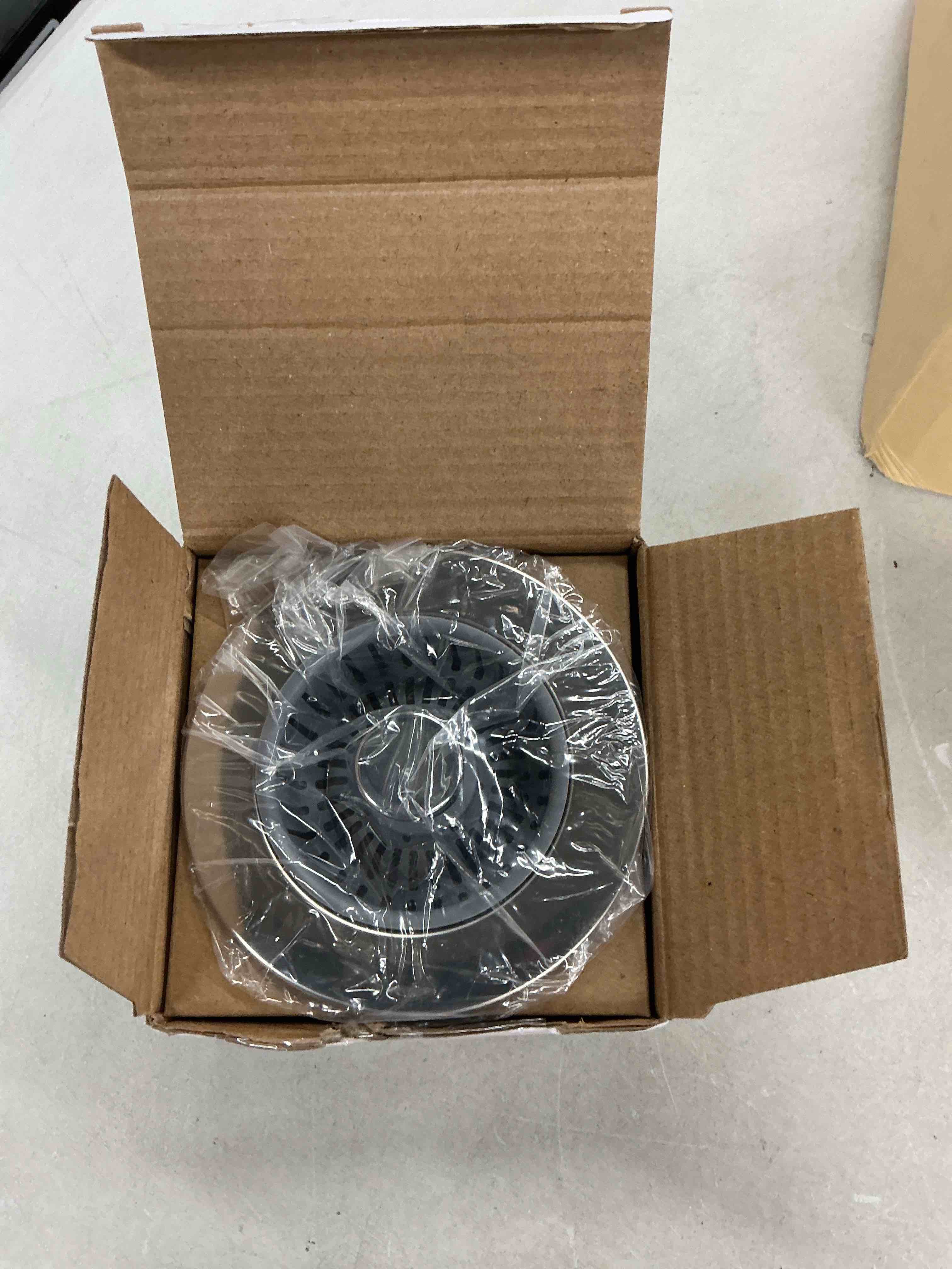 https://s3.amazonaws.com/lotting-images-prod/EmanualPiazza/PNK4009934_1777321562027.jpeg