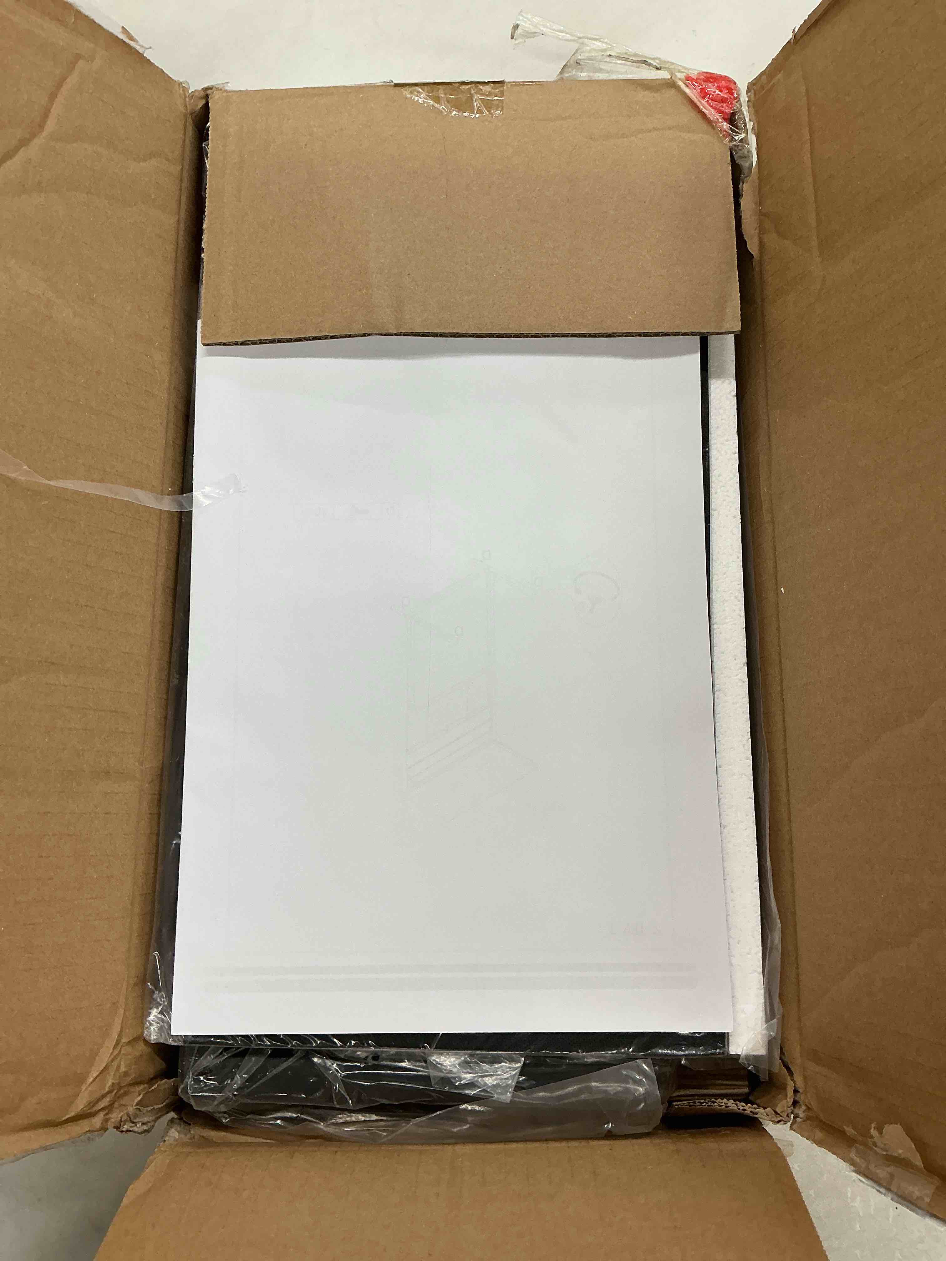 https://s3.amazonaws.com/lotting-images-prod/EmanualPiazza/PNK4009936_1777321659044.jpeg