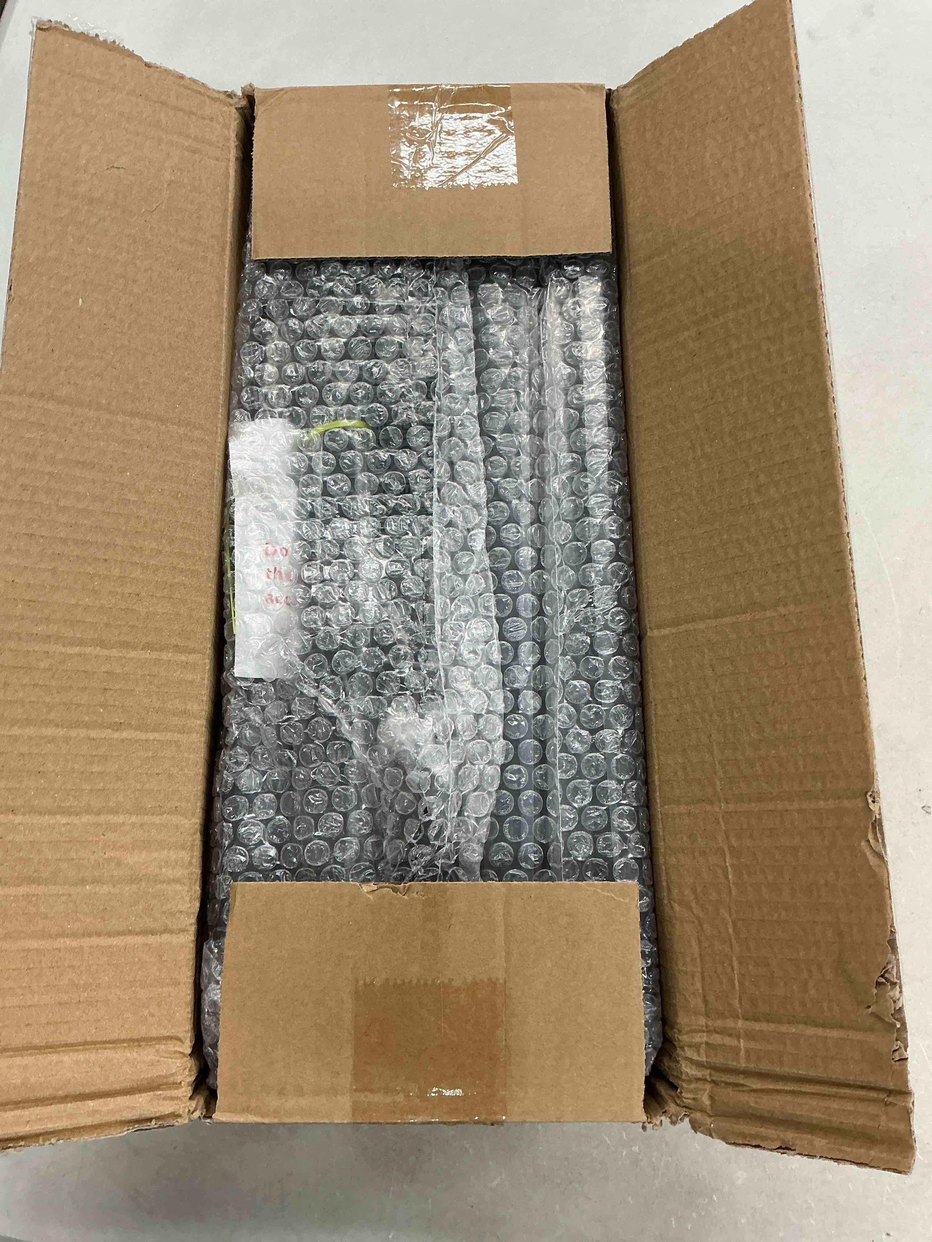 https://s3.amazonaws.com/lotting-images-prod/EmanualPiazza/PNK4010873_1777556020992.jpeg
