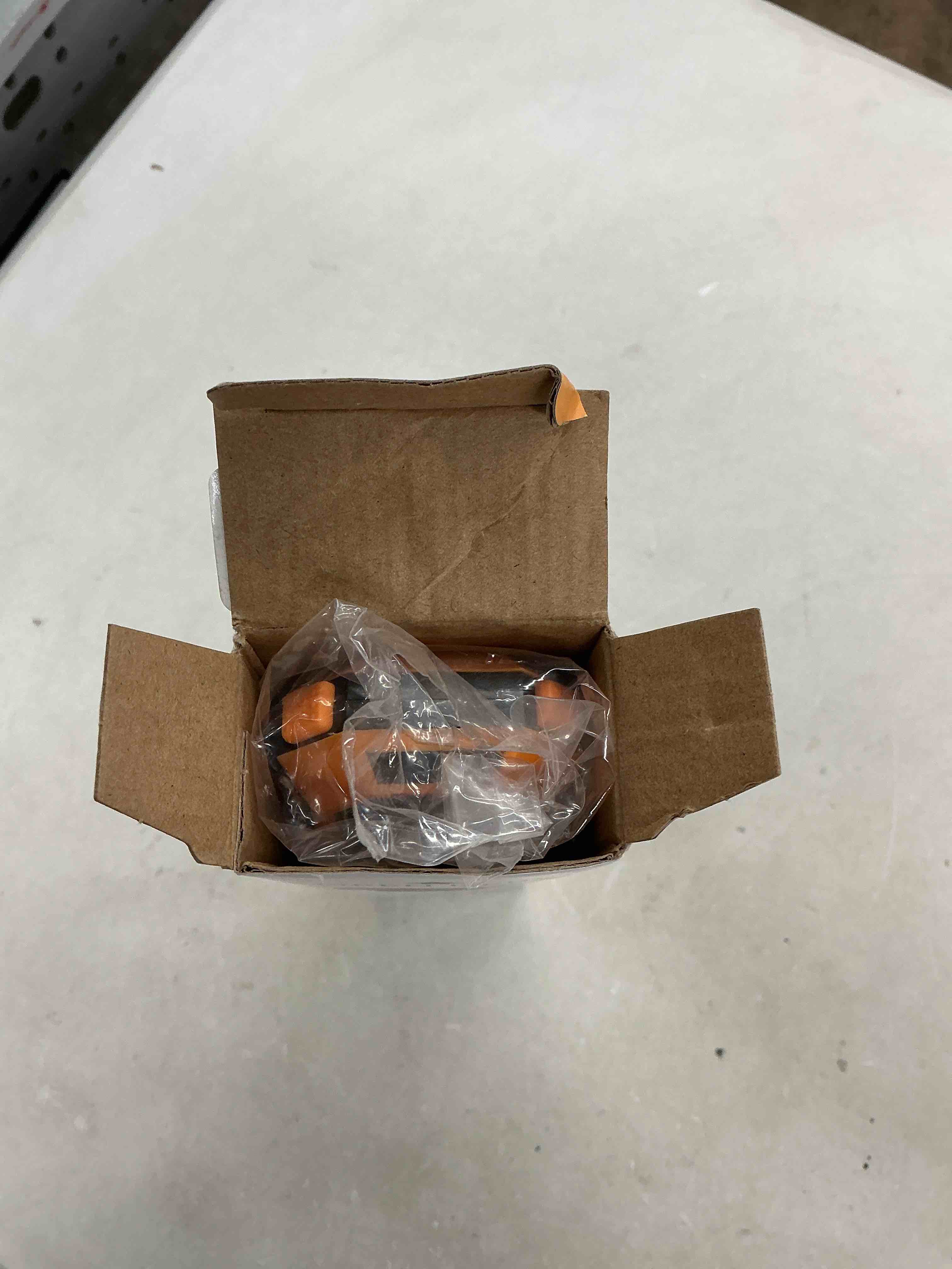 https://s3.amazonaws.com/lotting-images-prod/EmanualPiazza/PNK4010996_1777563401069.jpeg