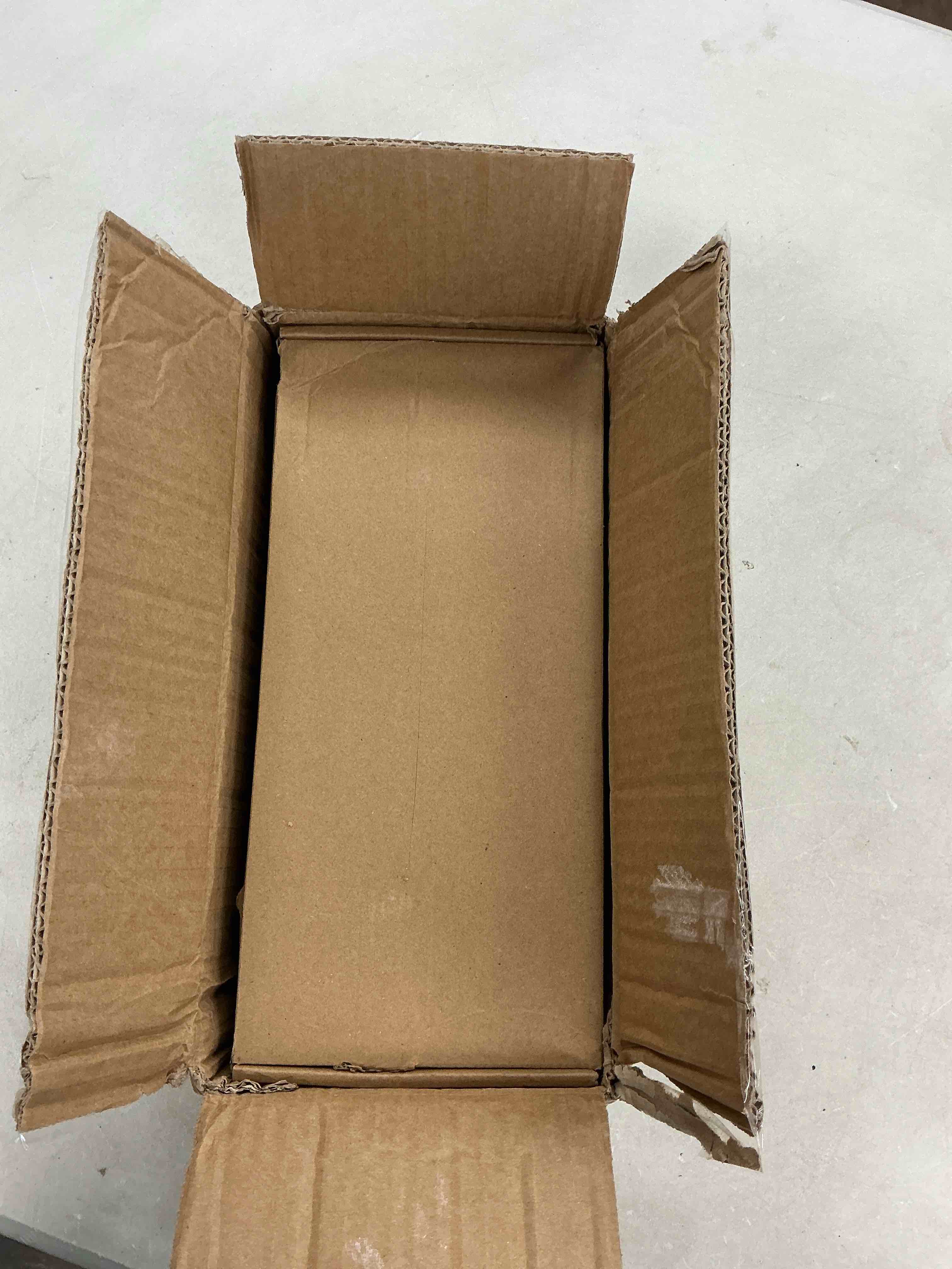 https://s3.amazonaws.com/lotting-images-prod/EmanualPiazza/PNK4011193_1777578223109.jpeg