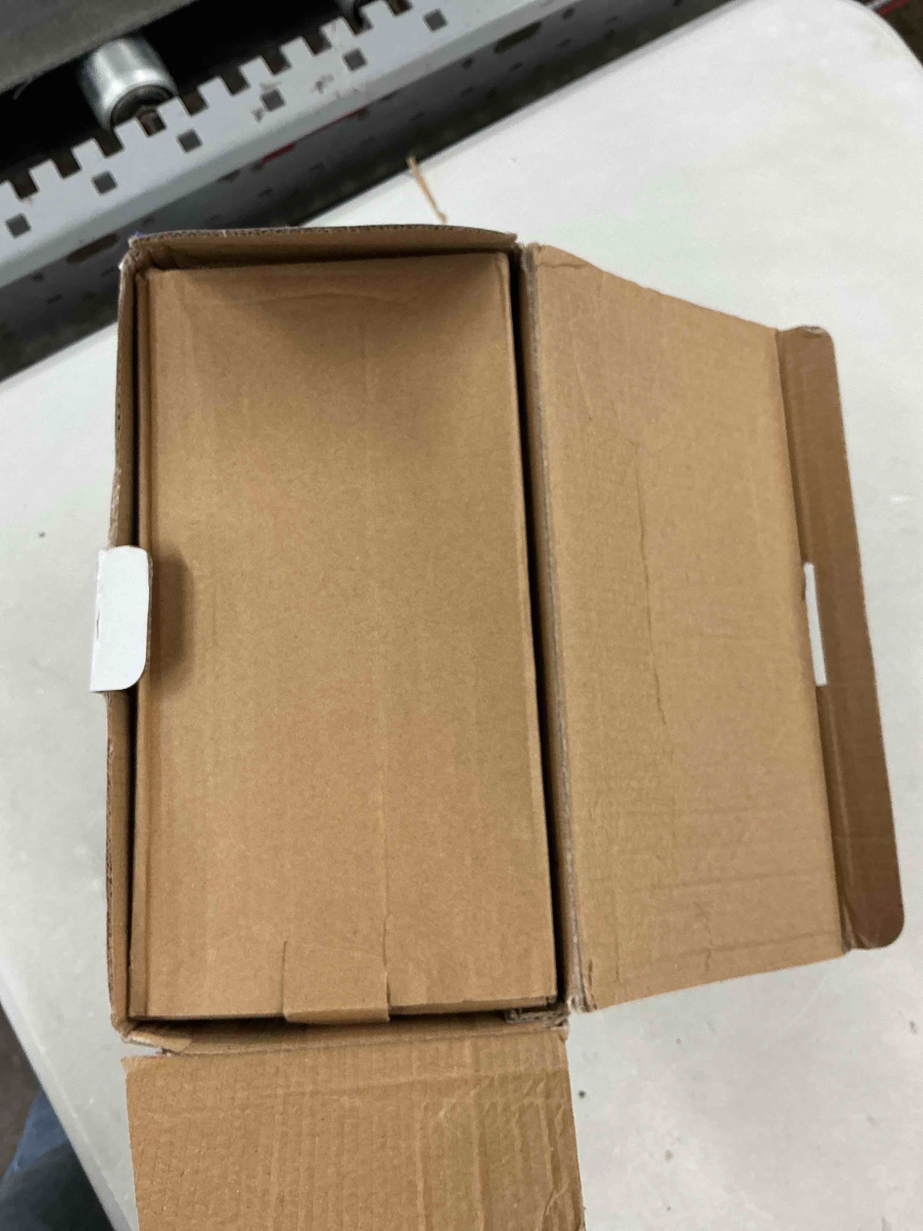 https://s3.amazonaws.com/lotting-images-prod/EmanualPiazza/PNK4011246_1777581179533.jpeg