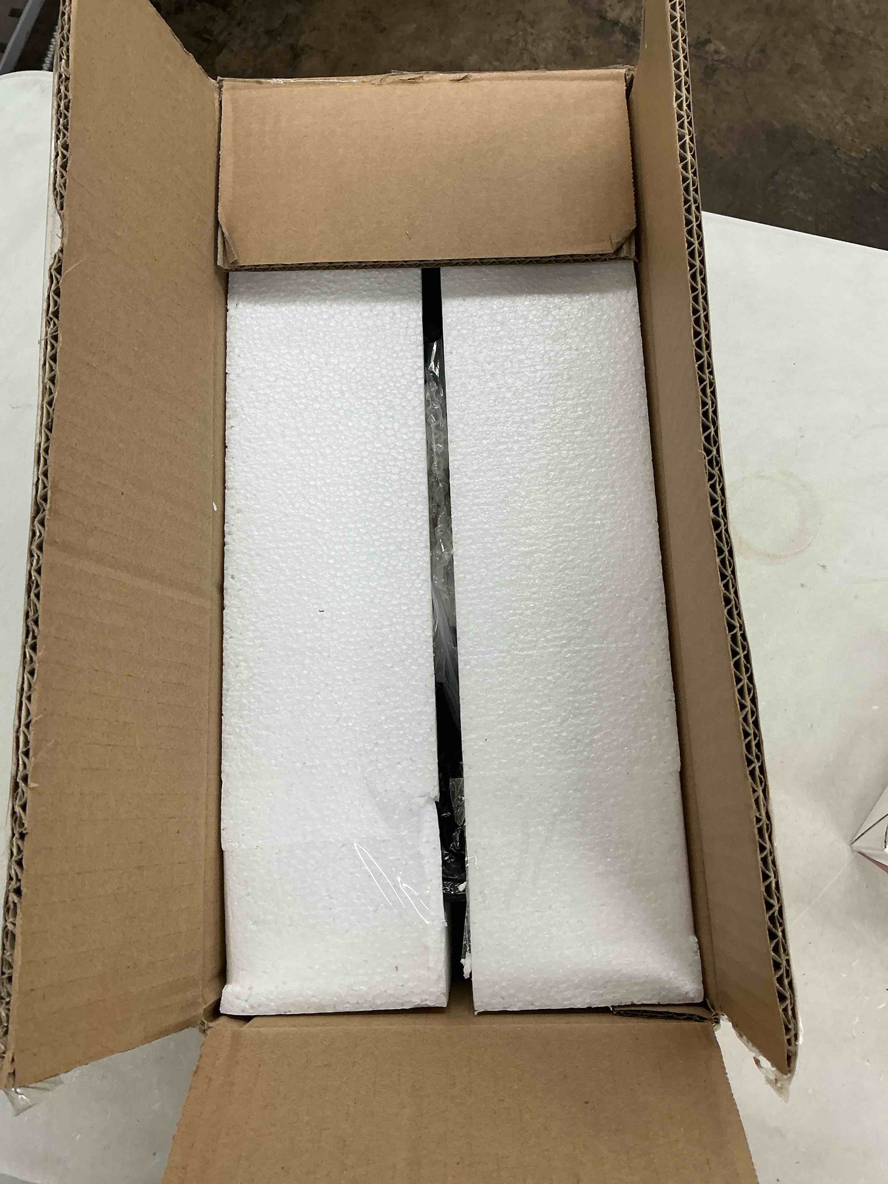 https://s3.amazonaws.com/lotting-images-prod/EmanualPiazza/PNK4011339_1777641366571.jpeg