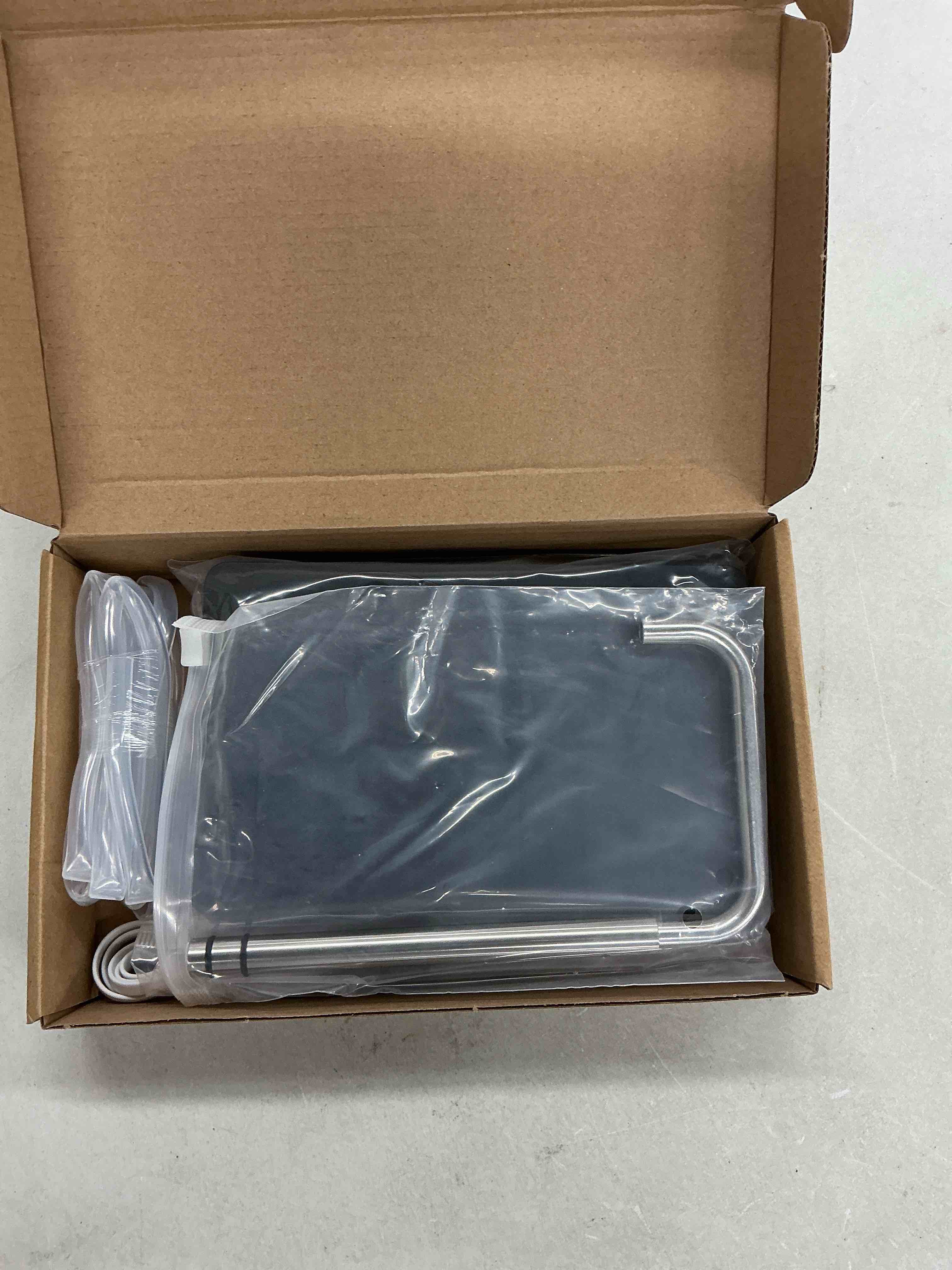 https://s3.amazonaws.com/lotting-images-prod/EmanualPiazza/PNK4011956_1777927904052.jpeg