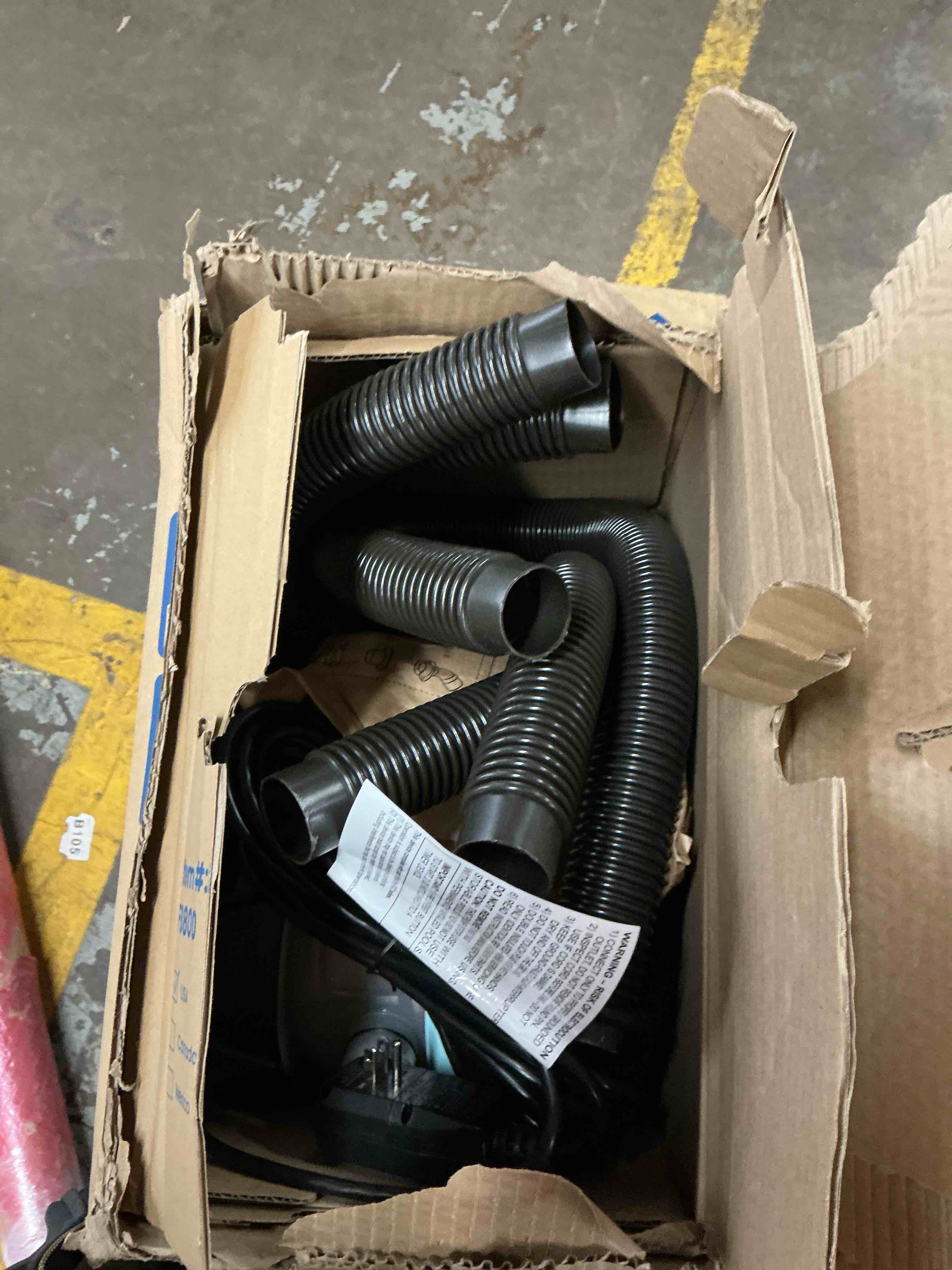 https://s3.amazonaws.com/lotting-images-prod/EmanualPiazza/PNK4012061_1777566398544.jpeg