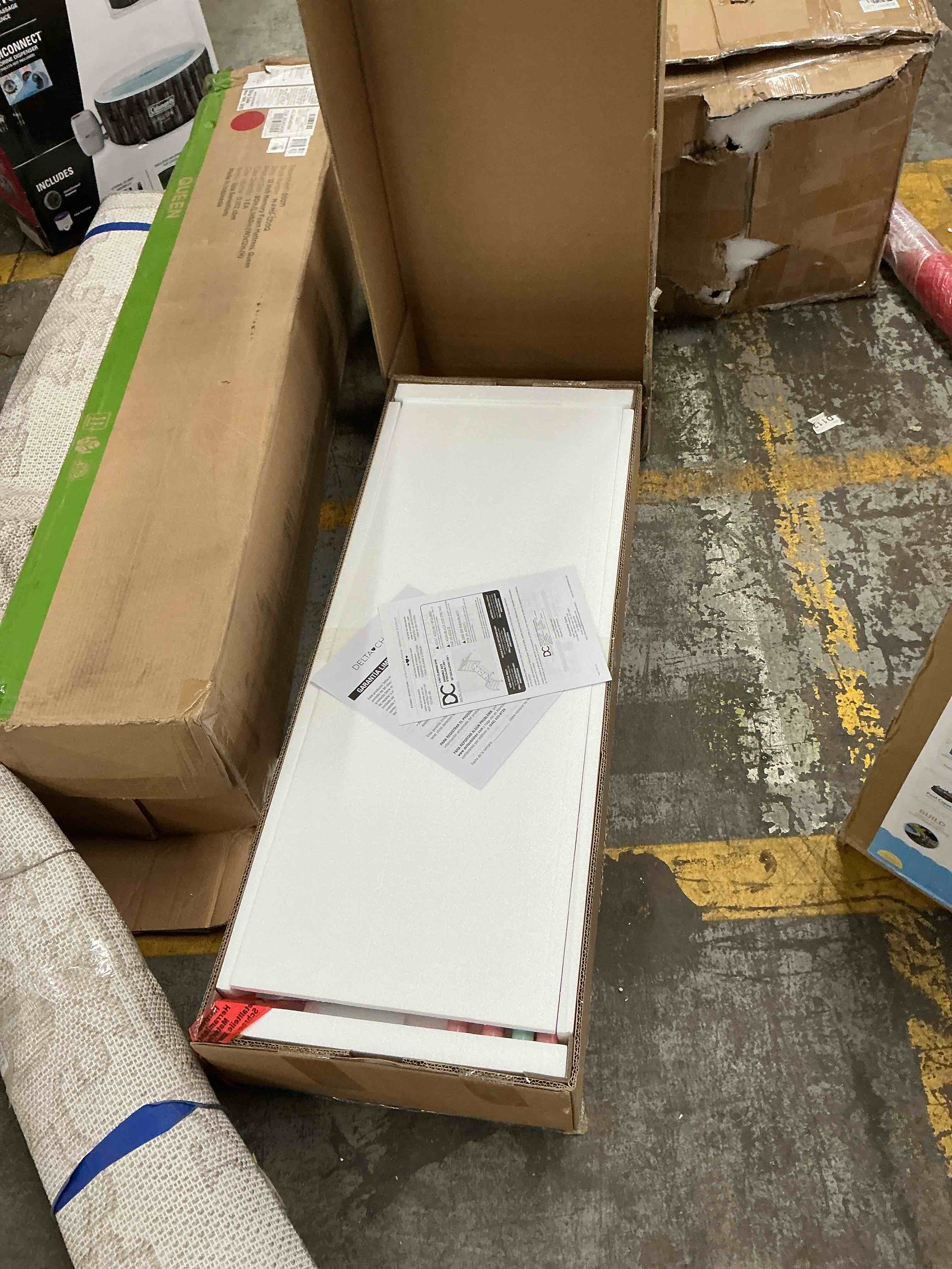 https://s3.amazonaws.com/lotting-images-prod/EmanualPiazza/PNK4012074_1777566556538.jpeg