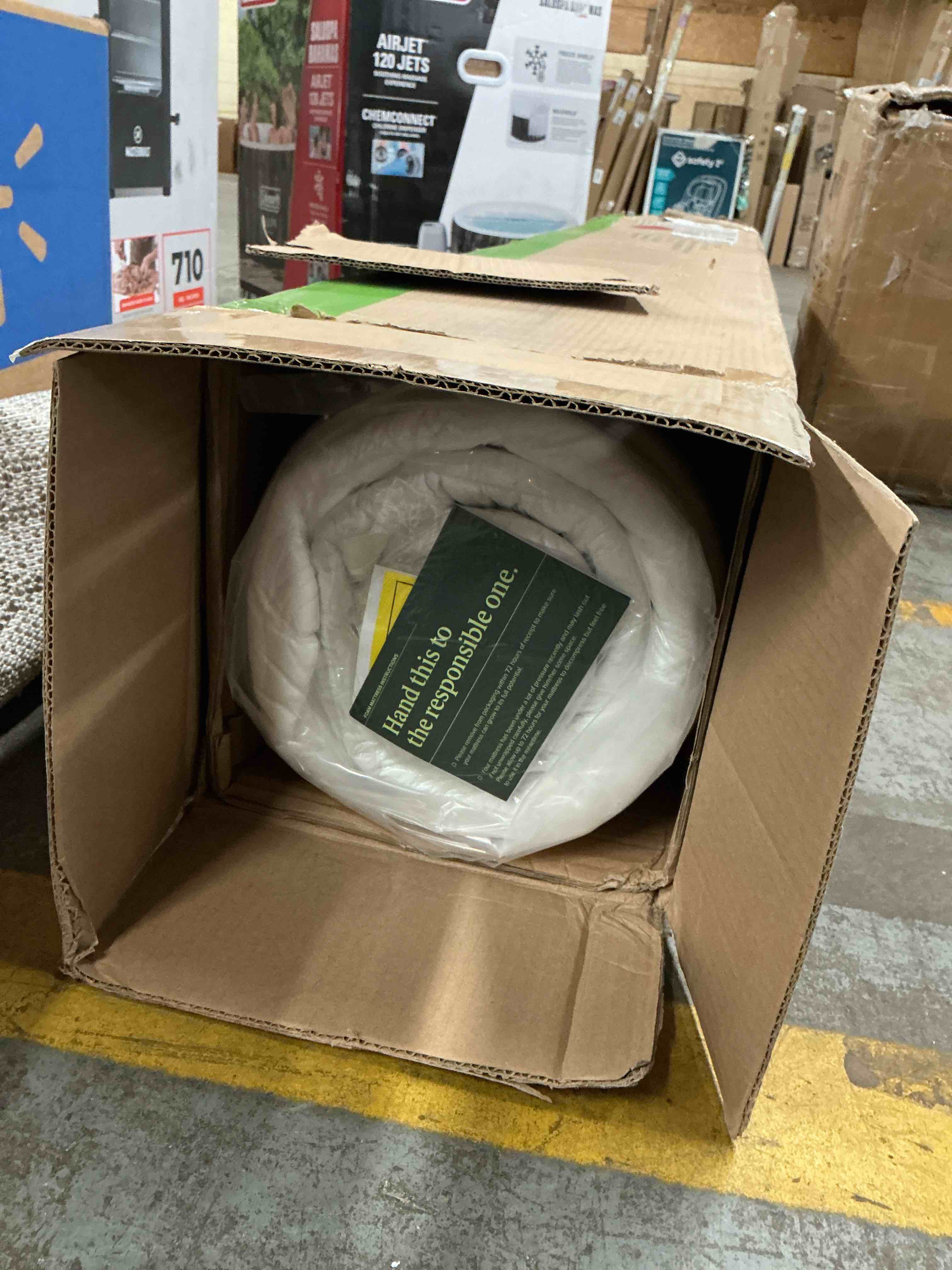 https://s3.amazonaws.com/lotting-images-prod/EmanualPiazza/PNK4012078_1777567196396.jpeg
