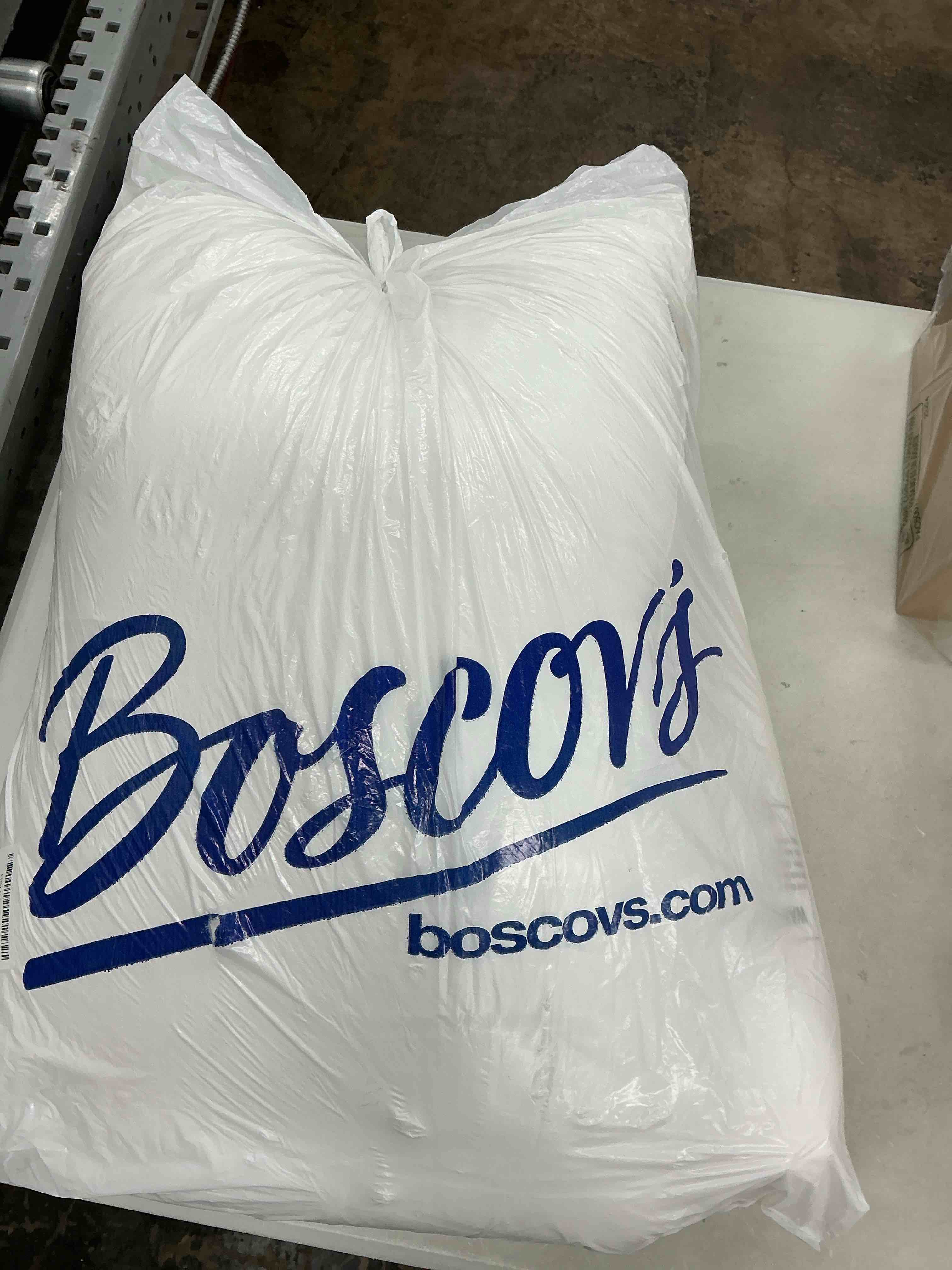 Condition photo showing Good Condition for beckham hotel collection bed pillows standard/queen size set of 2 - original soft down alternative pillow for sleeping - soft support for back, stomach or side sleepers queen / standard white
