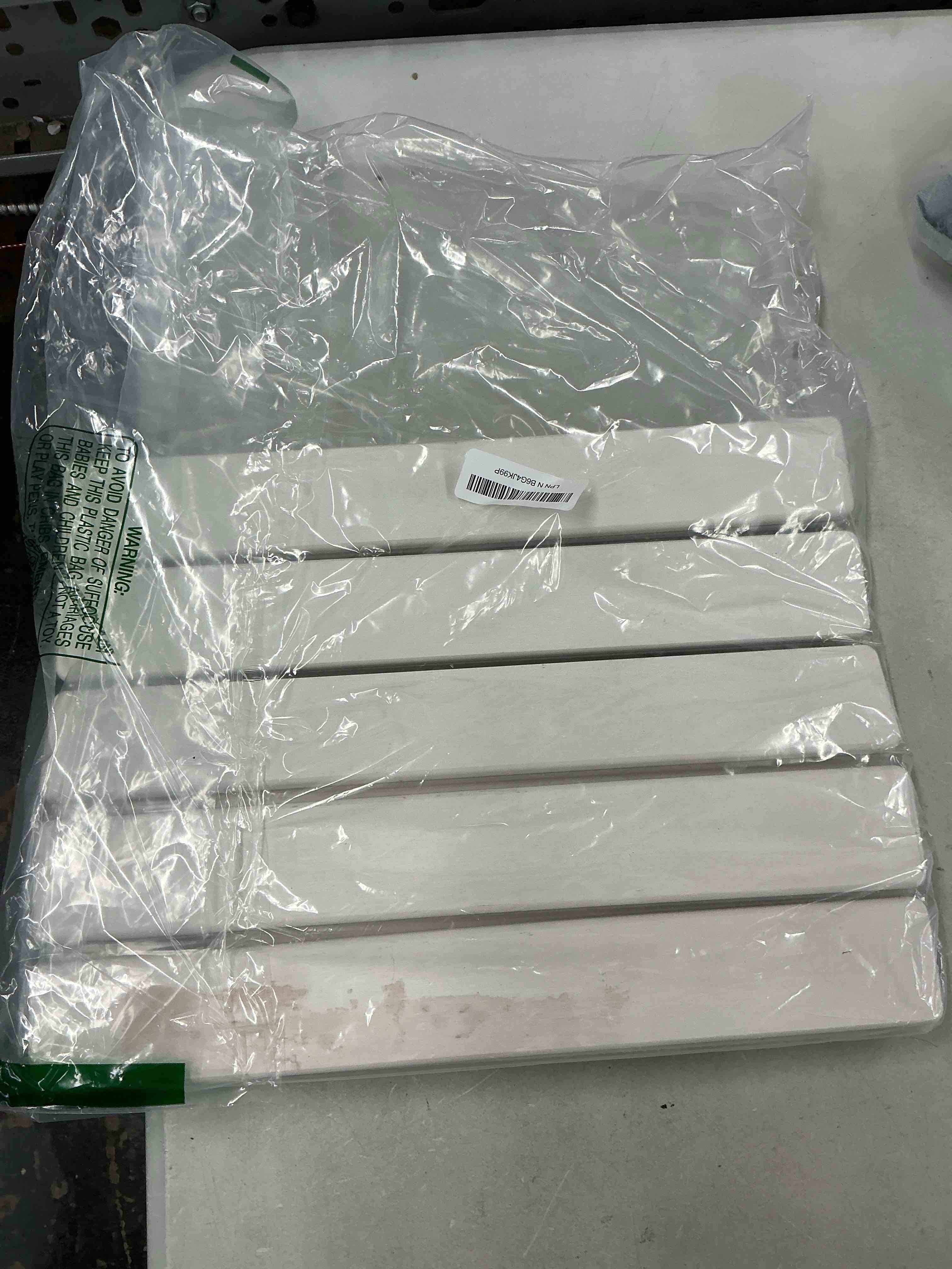 Condition photo showing Good Condition for 3pcs set large stone drying mat for kitchen counter foldable collapsible fast drying stone dish mat water absorbing natural diatomaceous earth bath mat quick dry stone tray bathroom countertop, white white 24" x 16"