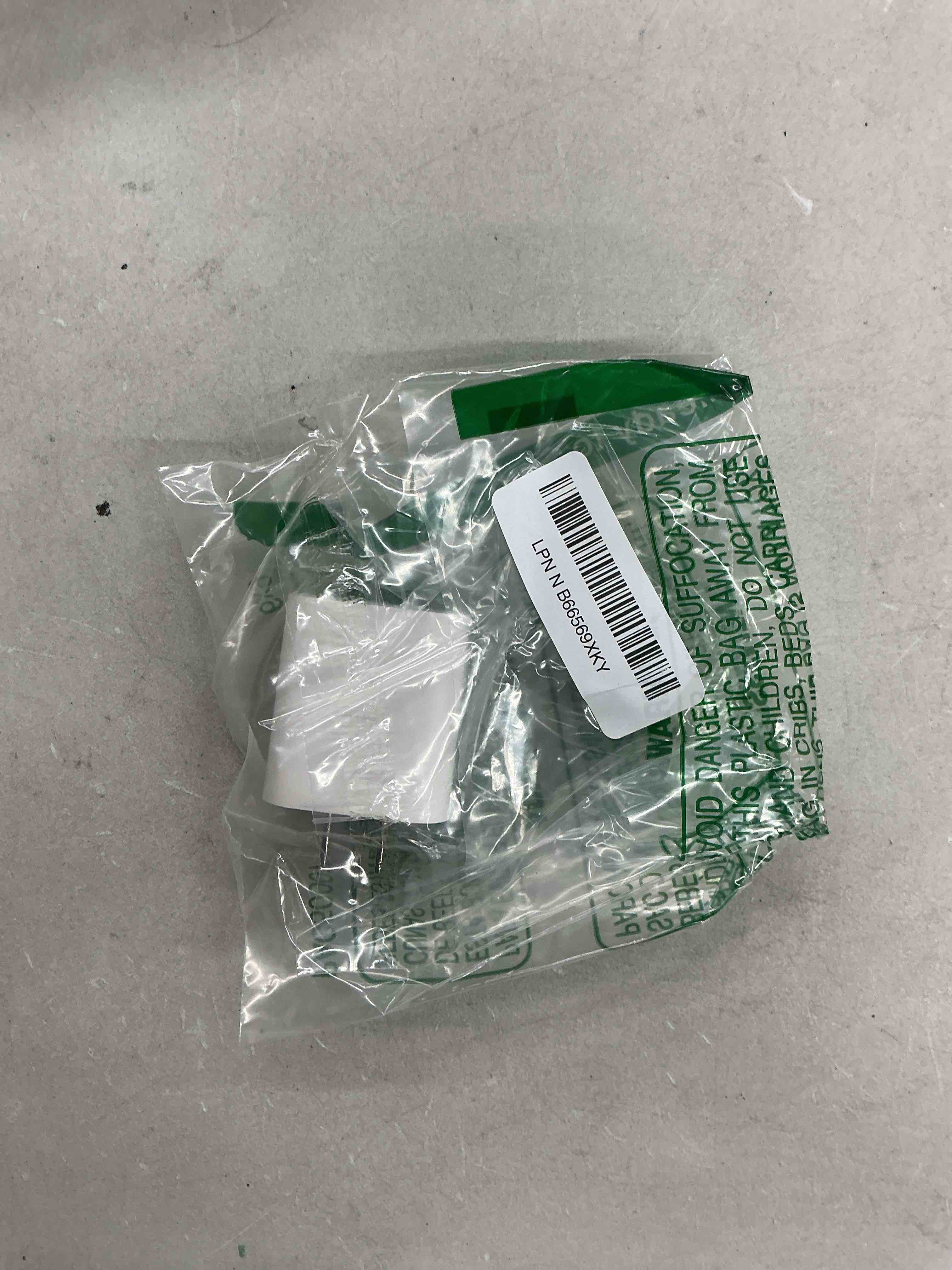 Condition photo showing Good Condition for dual usb c charger block for apple watch series 11 10 iwatch iphone ipad airpods pro,wireless charger pad, type c fast charging 20w pd power adapter plug fast charging cube 1pack white 20w dual c port 1-pcs