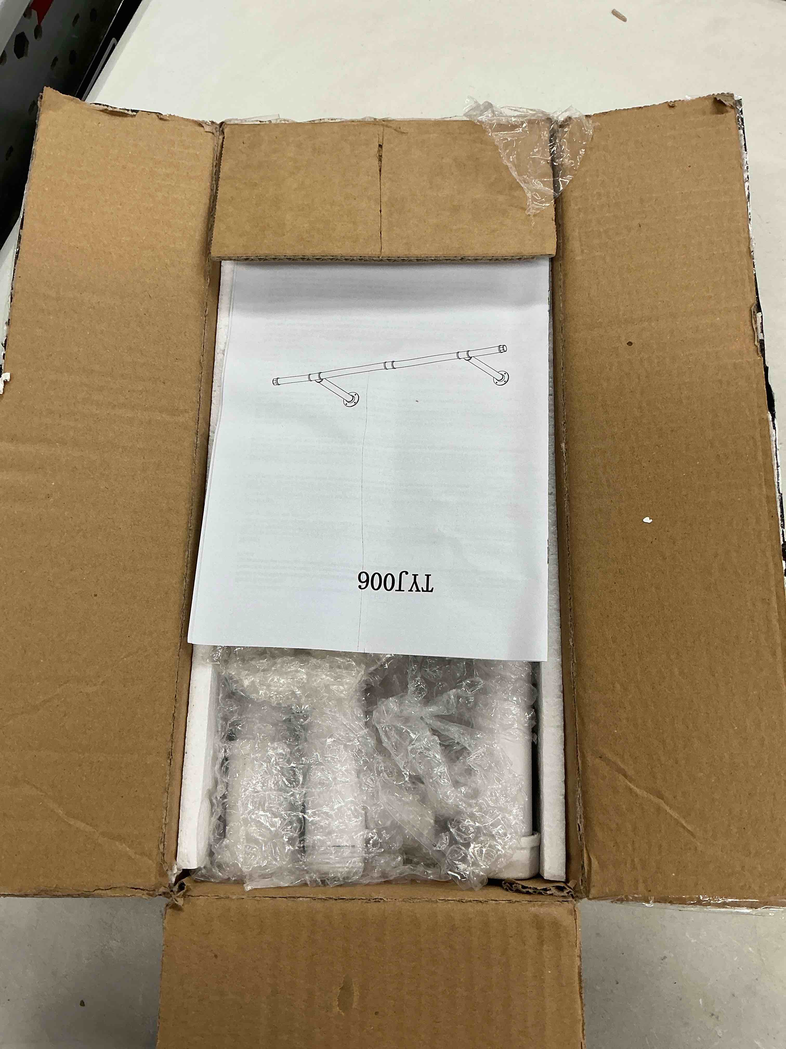 https://s3.amazonaws.com/lotting-images-prod/EmanualPiazza/PNK4015582_1775846138799.jpeg