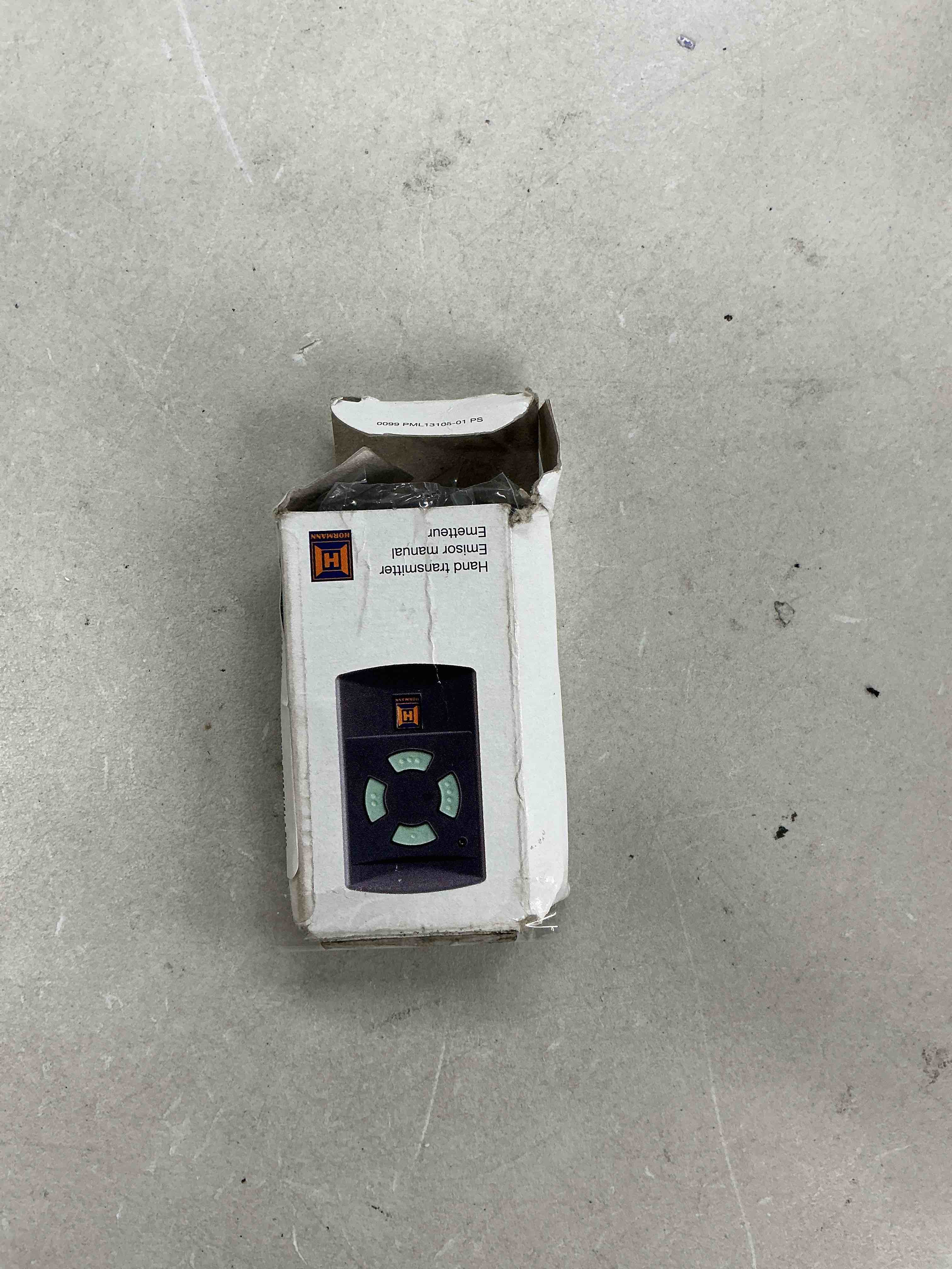 Condition photo showing Good Condition for hormann hand transmitter