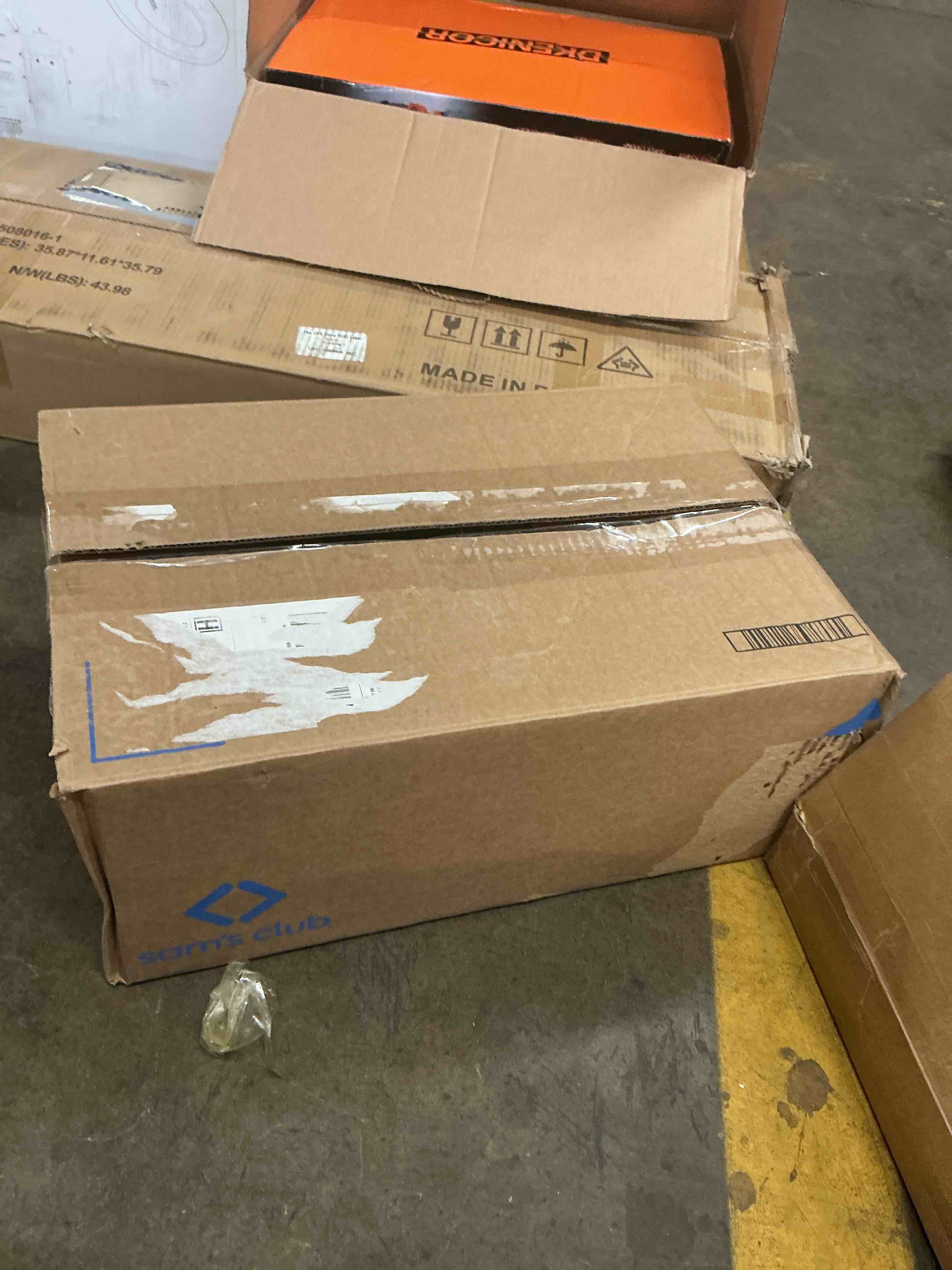 https://s3.amazonaws.com/lotting-images-prod/EmanualPiazza/PNK4018045_1778510711566.jpeg