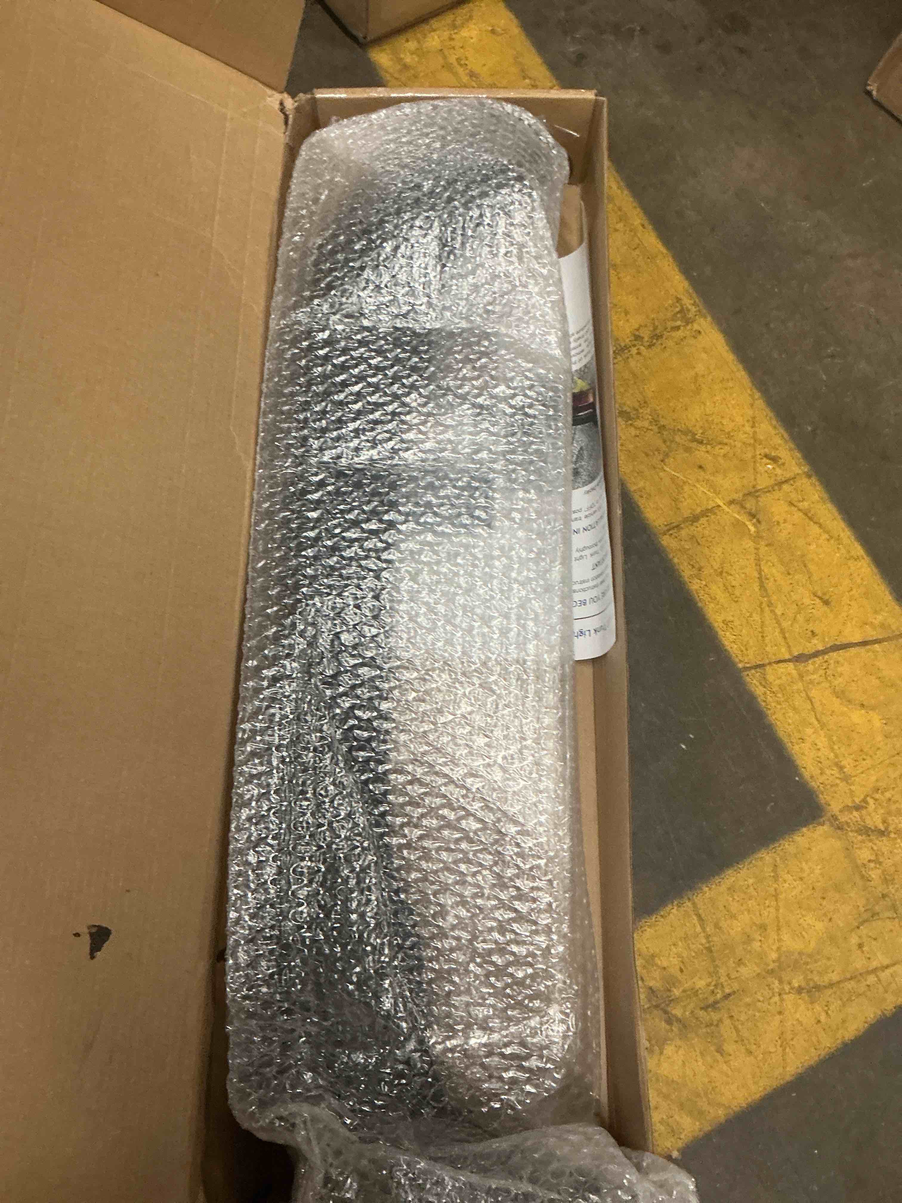 https://s3.amazonaws.com/lotting-images-prod/EmanualPiazza/PNK4018054_1778509356285.jpeg