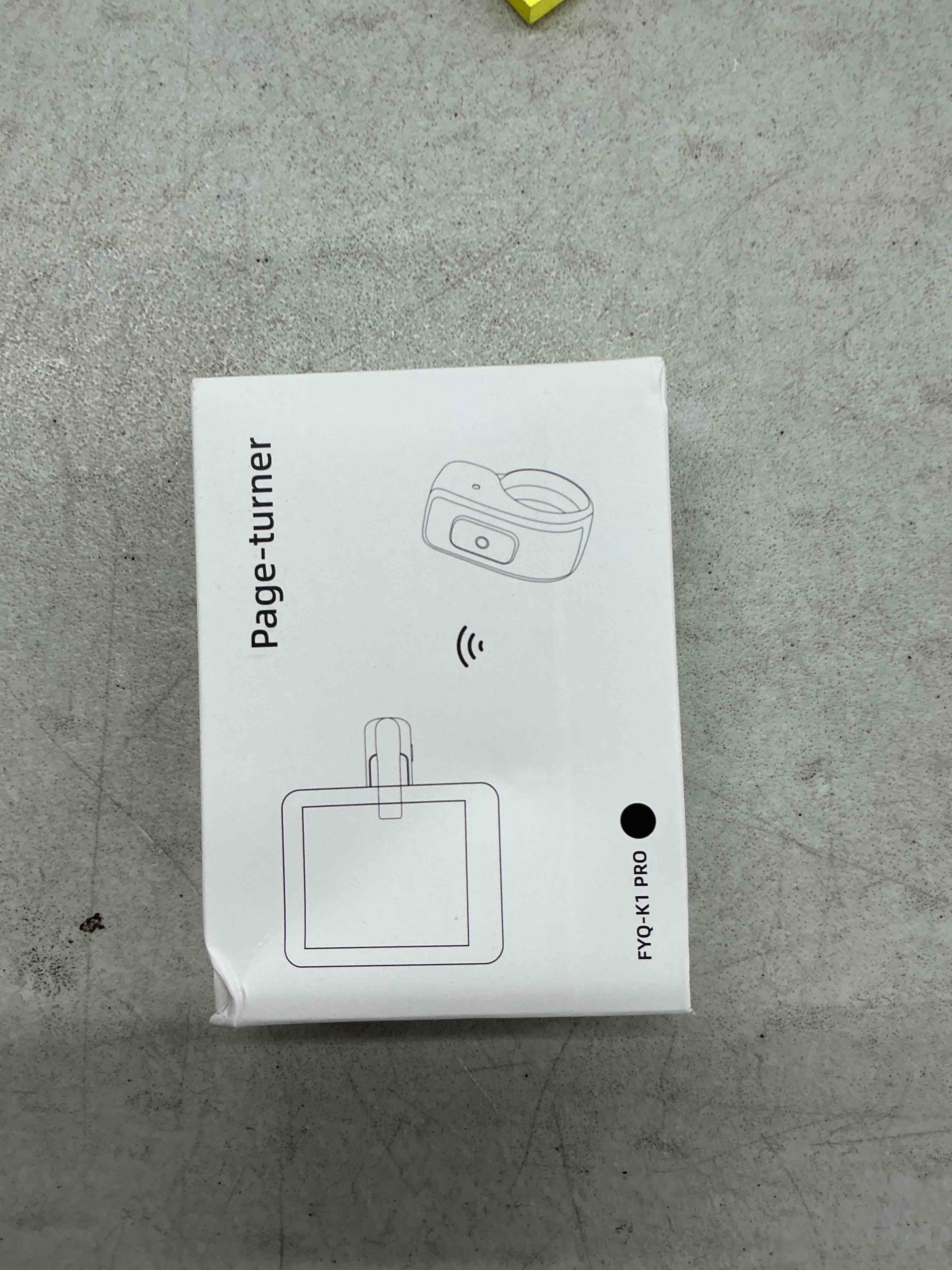 Condition photo showing Good Condition for page turner ring for kindle,remote control for iphone ipad android tablets e-readers,clicker page turner for kindle accessories for camera video record&shutter selfie (jade)