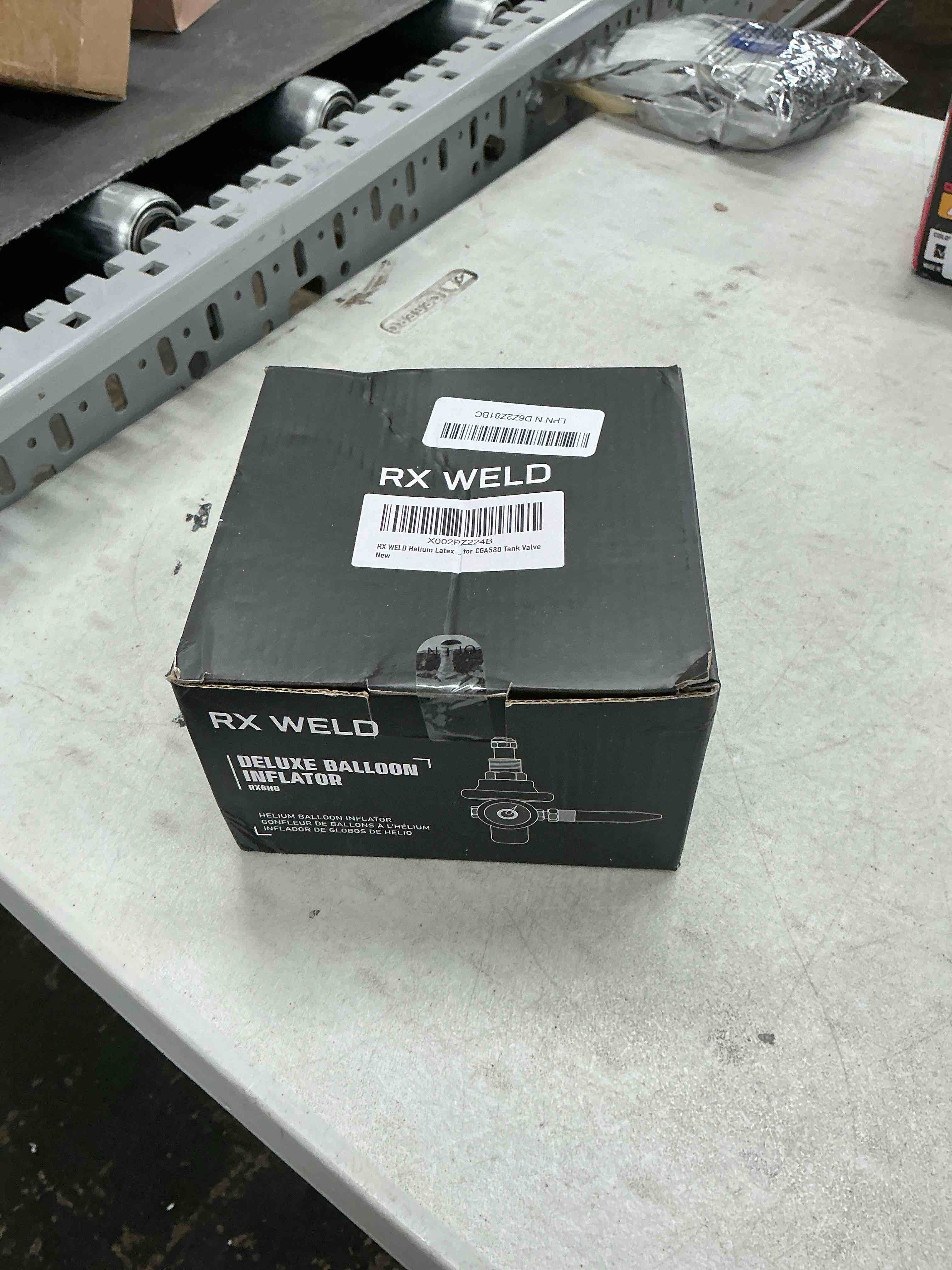 Condition photo showing New/Like New for rx weld helium latex balloon filler air flow inflator regulator 0-3000 psi with gauge for cga580 tank valve