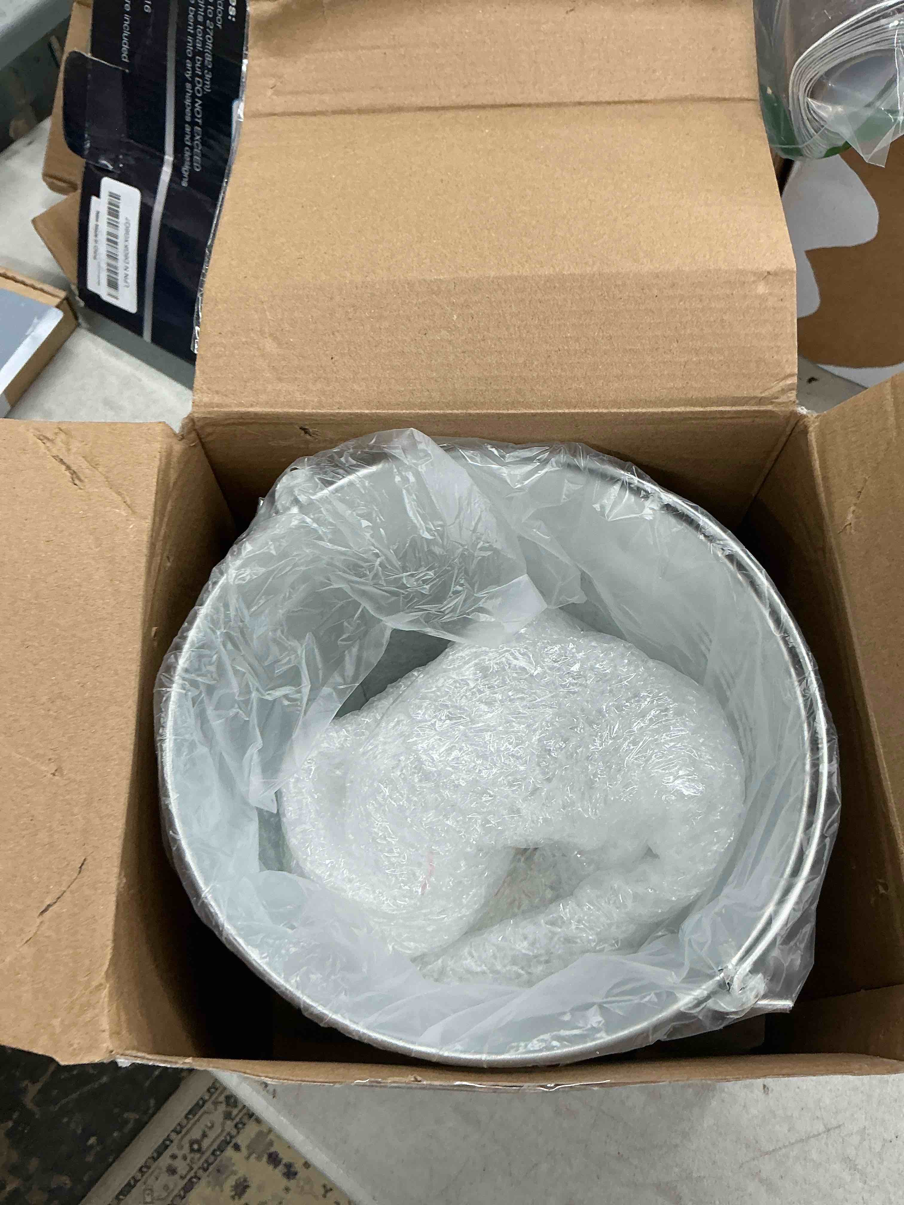 https://s3.amazonaws.com/lotting-images-prod/EmanualPiazza/PNK4018808_1779386543390.jpeg