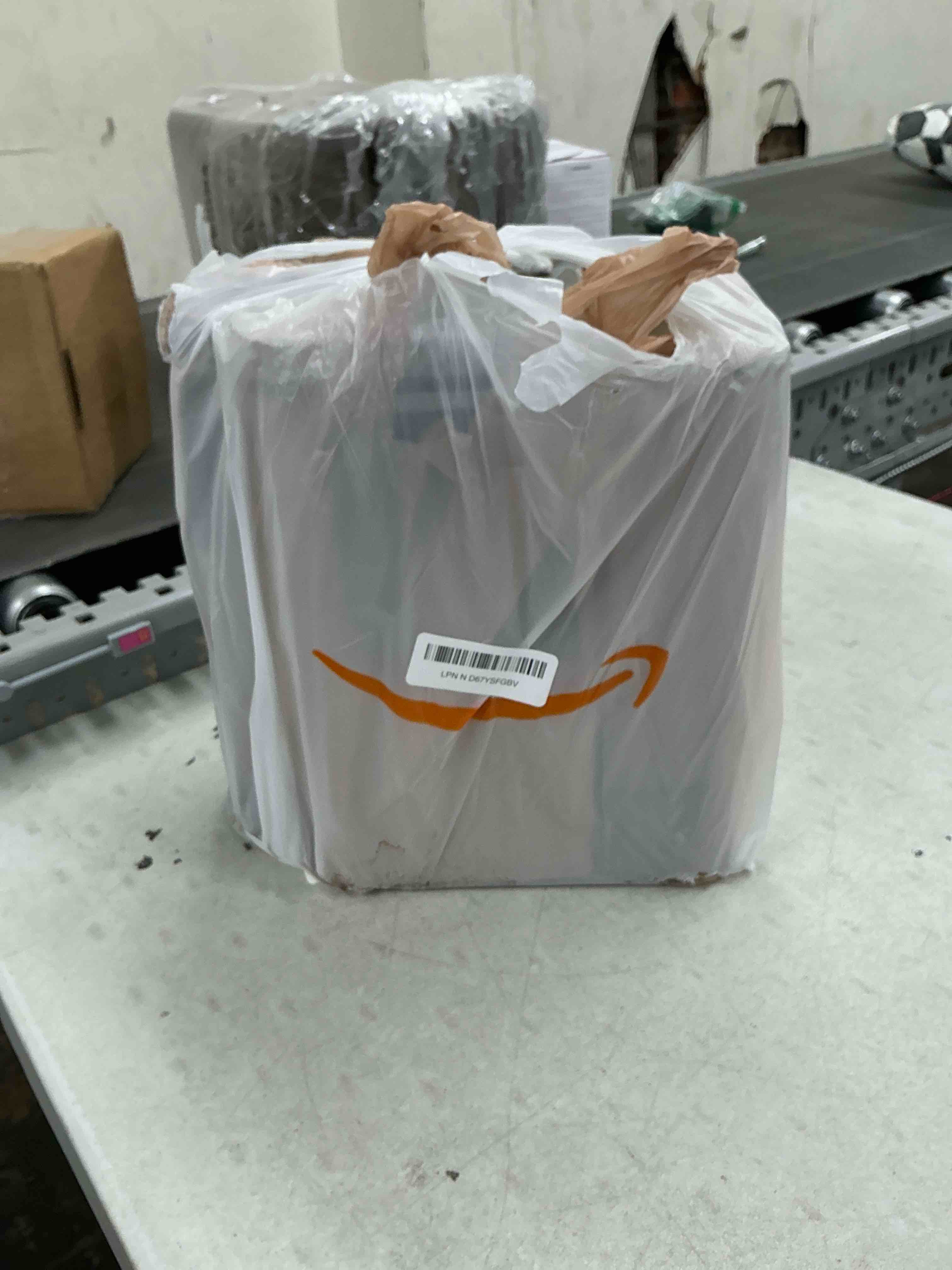 https://s3.amazonaws.com/lotting-images-prod/EmanualPiazza/PNK4019134_1779911990331.jpeg