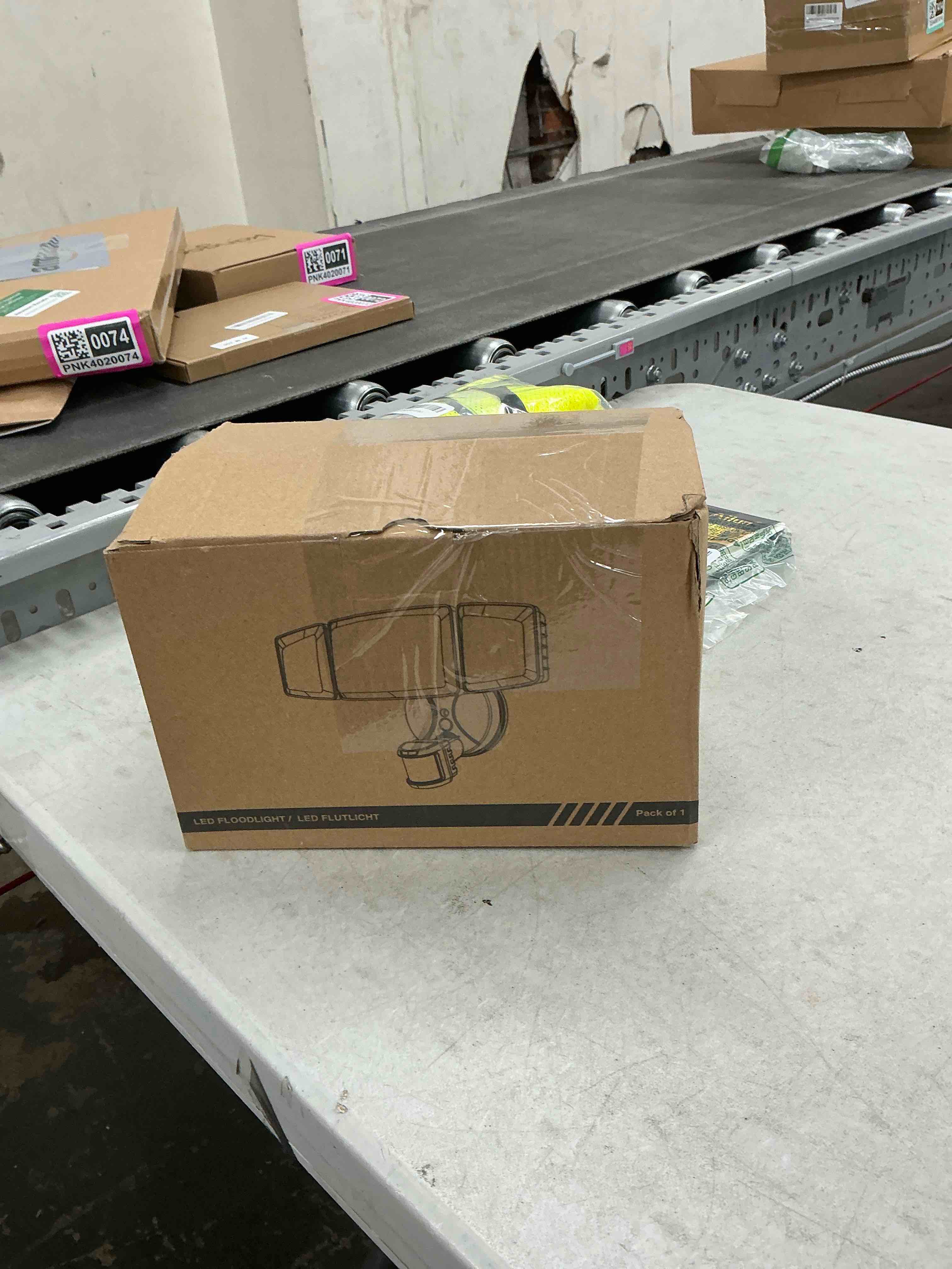 https://s3.amazonaws.com/lotting-images-prod/EmanualPiazza/PNK4020075_1780520857342.jpeg