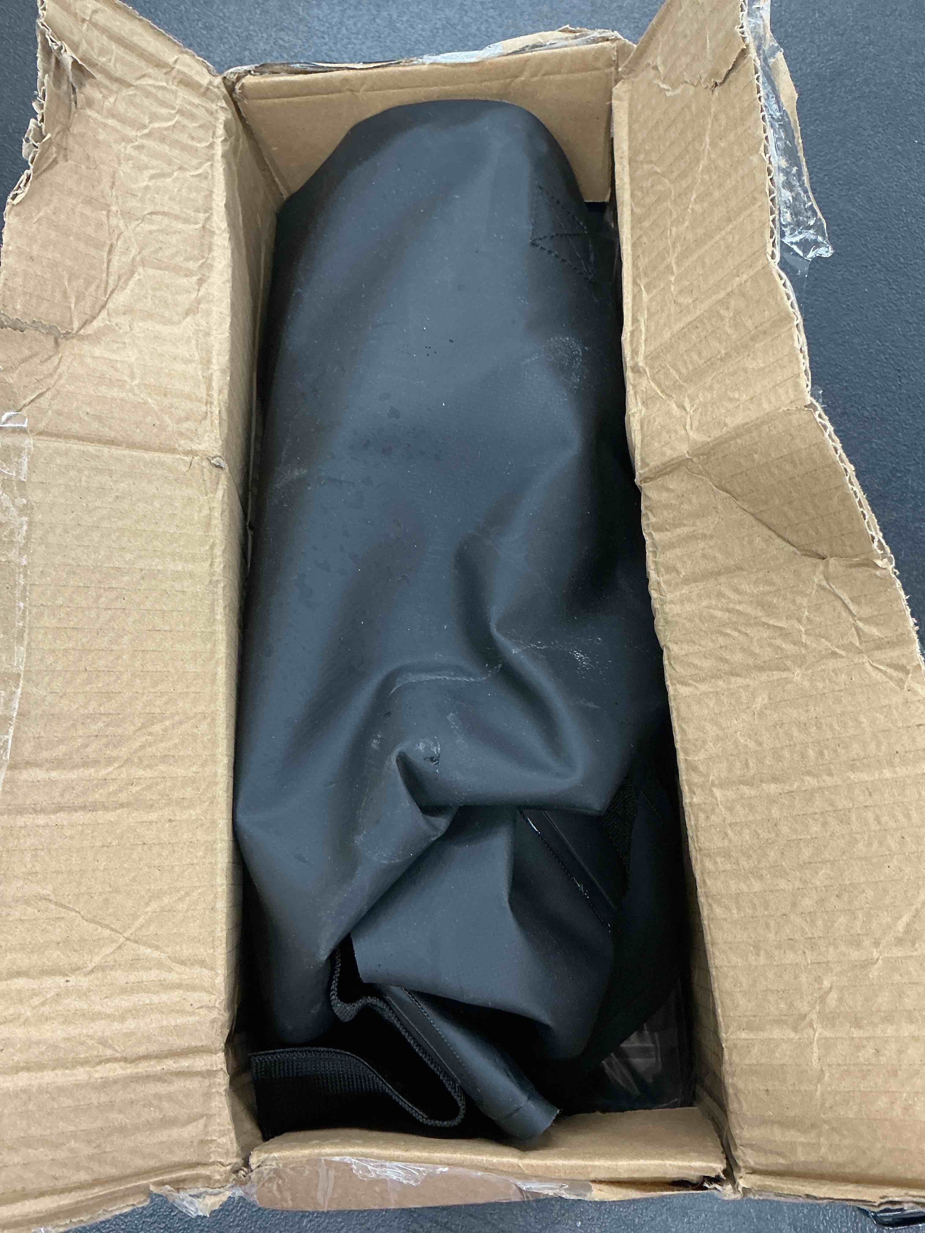 https://s3.amazonaws.com/lotting-images-prod/EmanualPiazza/PNK4021562_1777041730818.jpeg