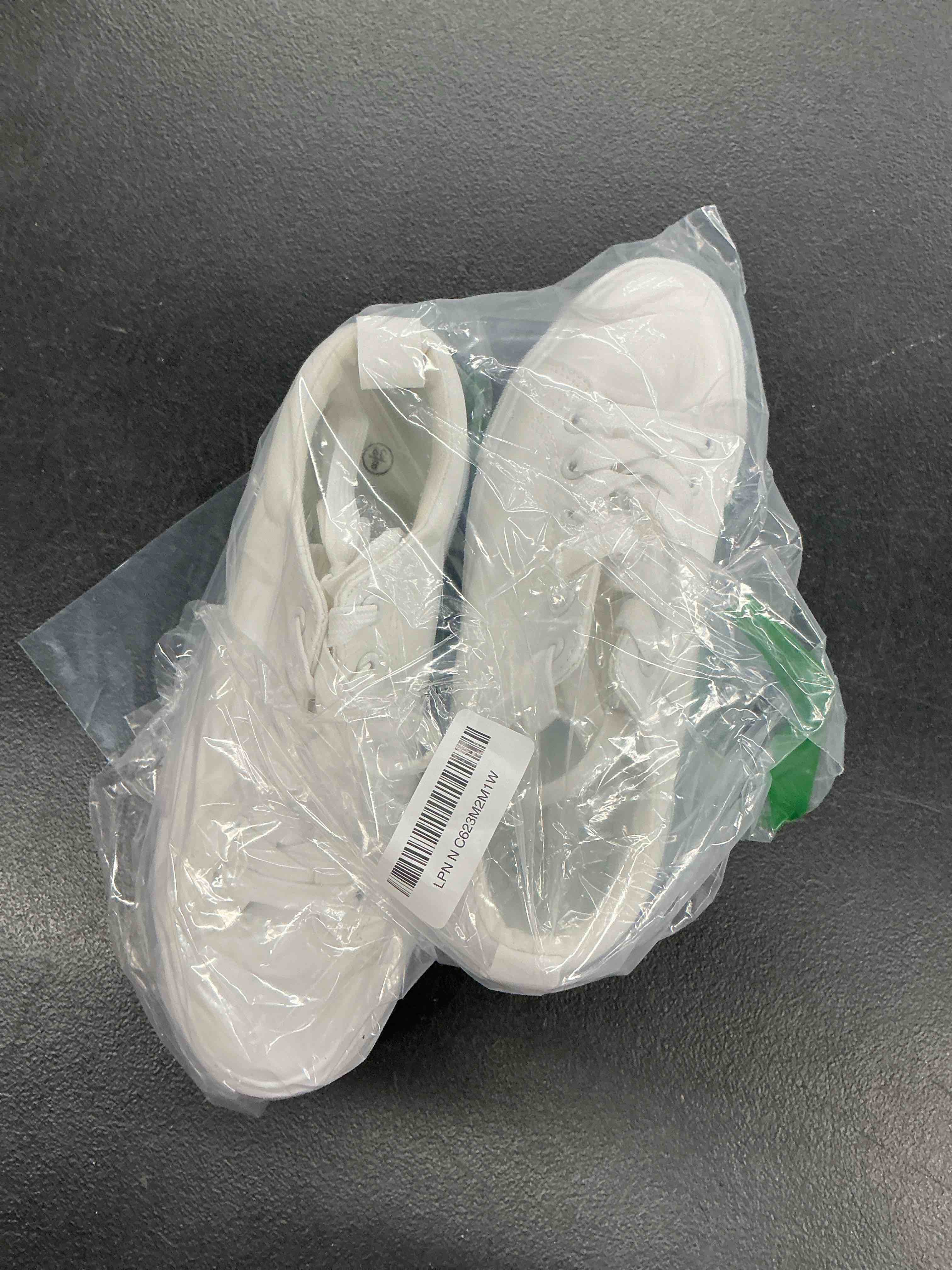 Condition photo showing Good Condition for sernial womens white platform sneakers pu leather platform shoes walking shoes for women 8 white