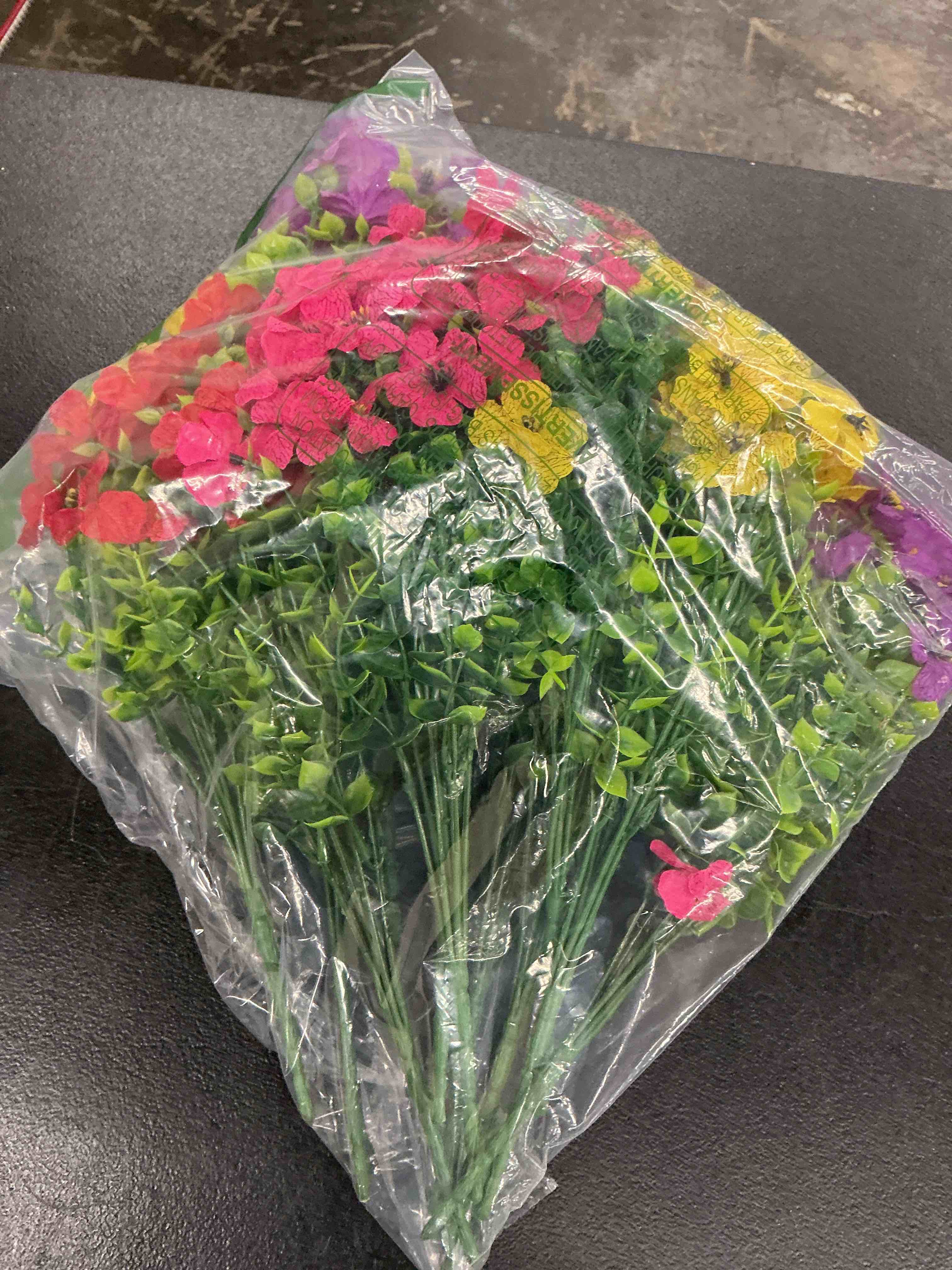 https://s3.amazonaws.com/lotting-images-prod/EmanualPiazza/PNK4022478_1777409570562.jpeg