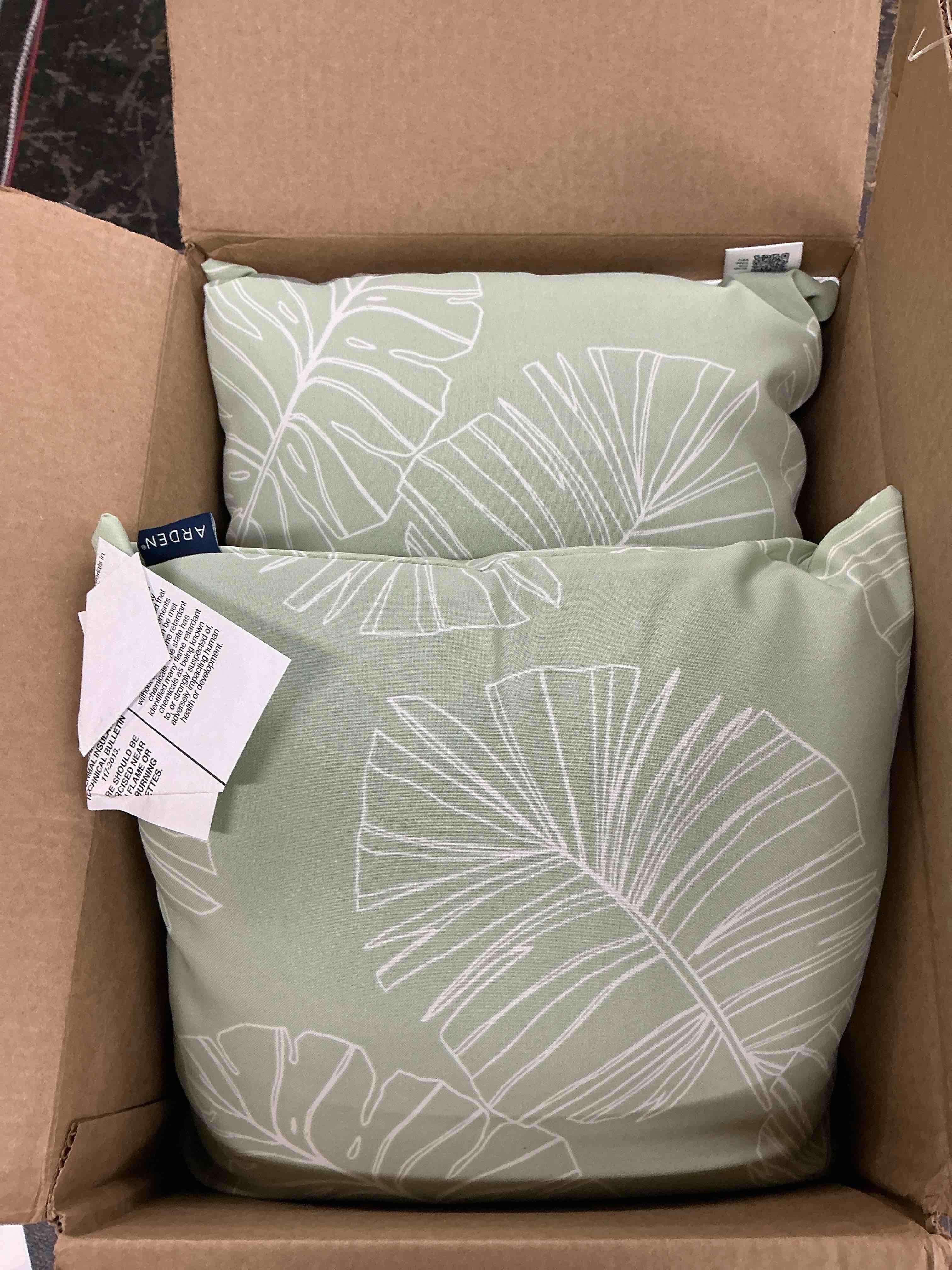 https://s3.amazonaws.com/lotting-images-prod/EmanualPiazza/PNK4022516_1777469205385.jpeg