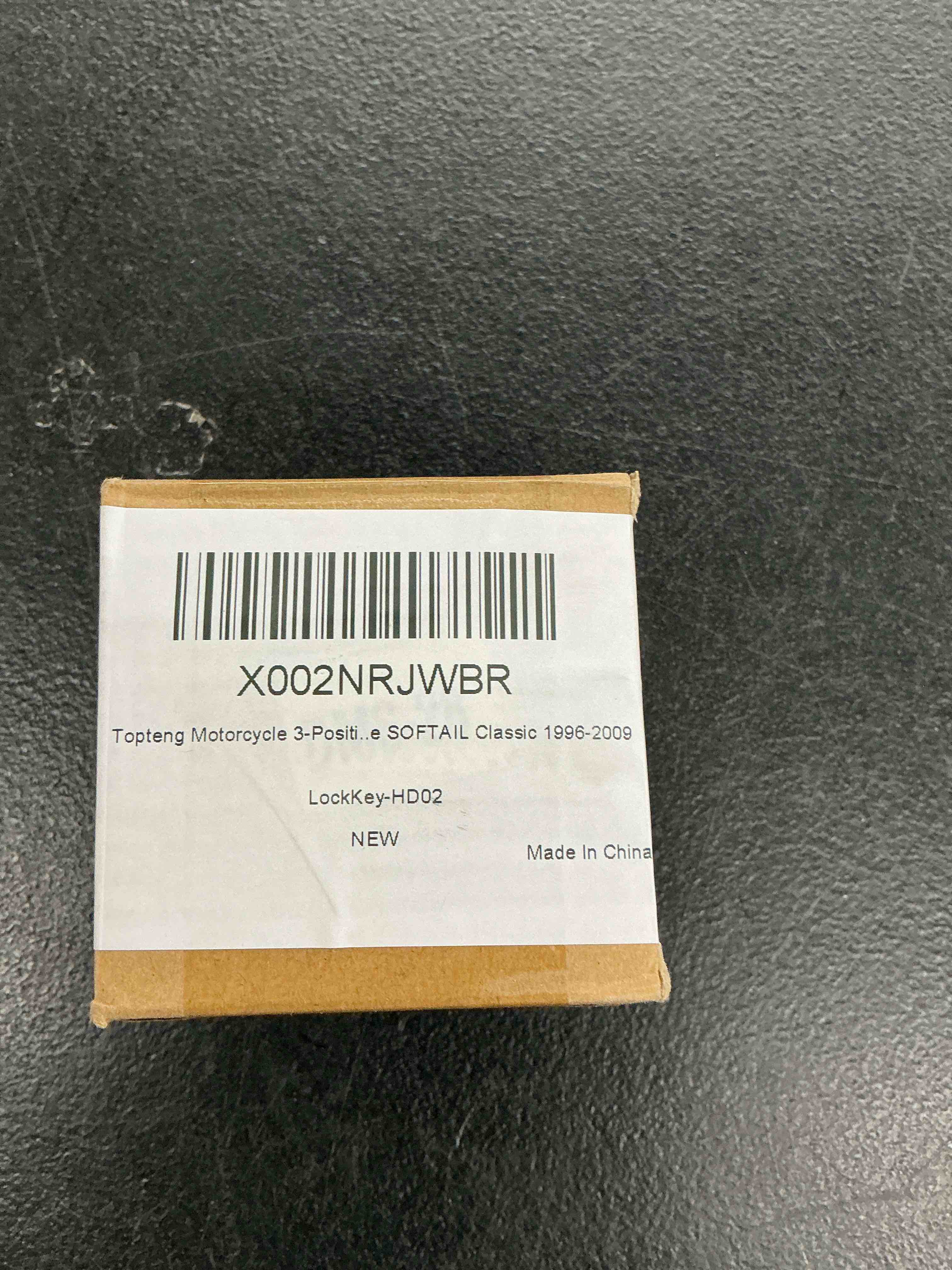 https://s3.amazonaws.com/lotting-images-prod/EmanualPiazza/PNK4022629_1777479523467.jpeg
