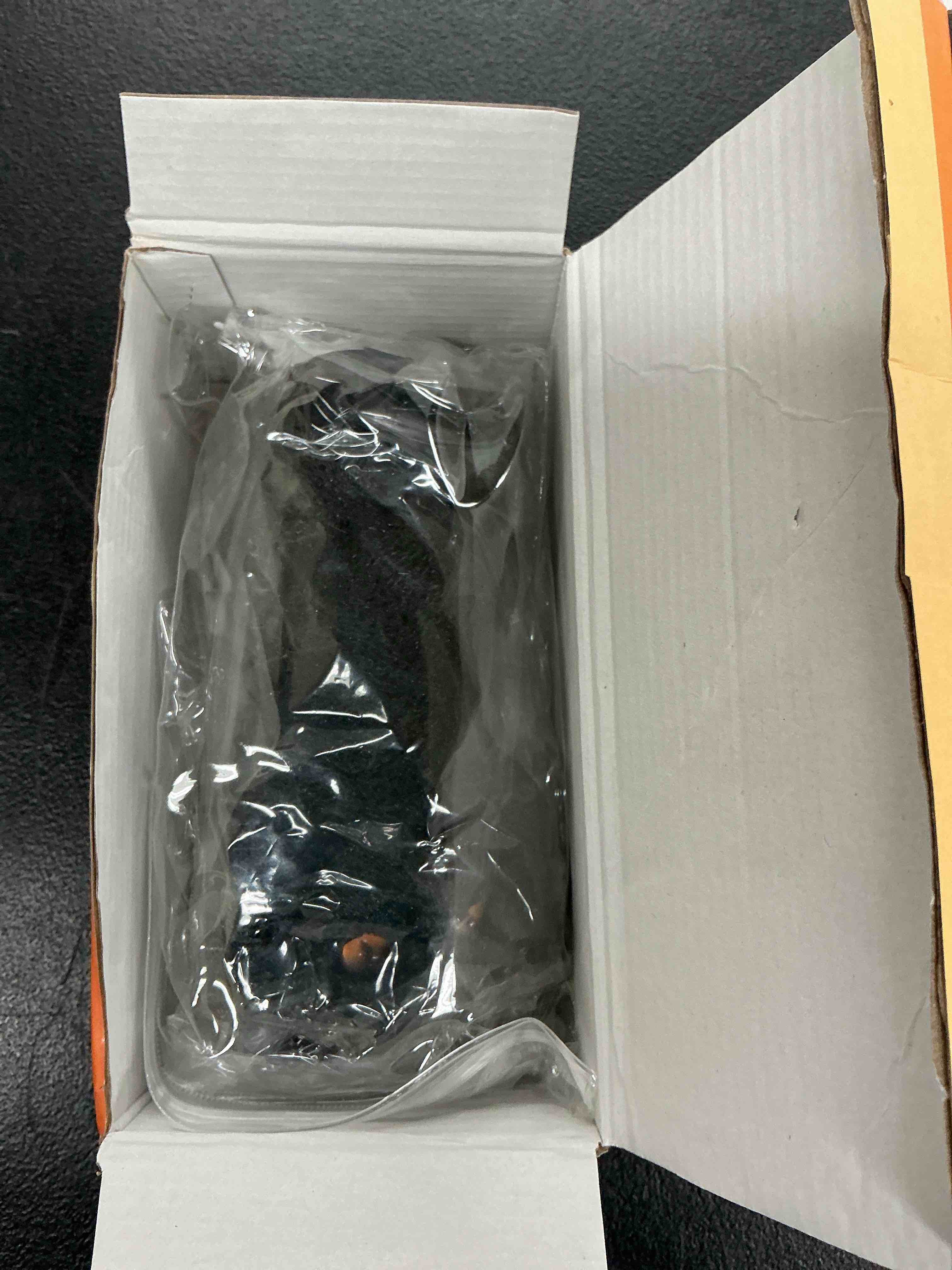 https://s3.amazonaws.com/lotting-images-prod/EmanualPiazza/PNK4022974_1777901207129.jpeg